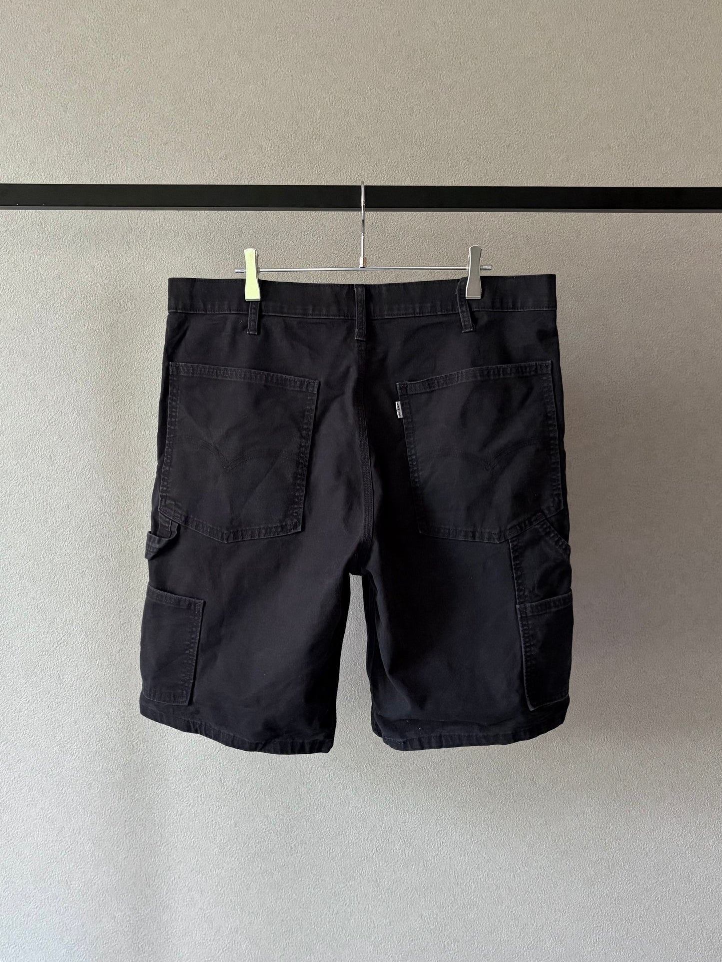 00's Levi's painter shorts