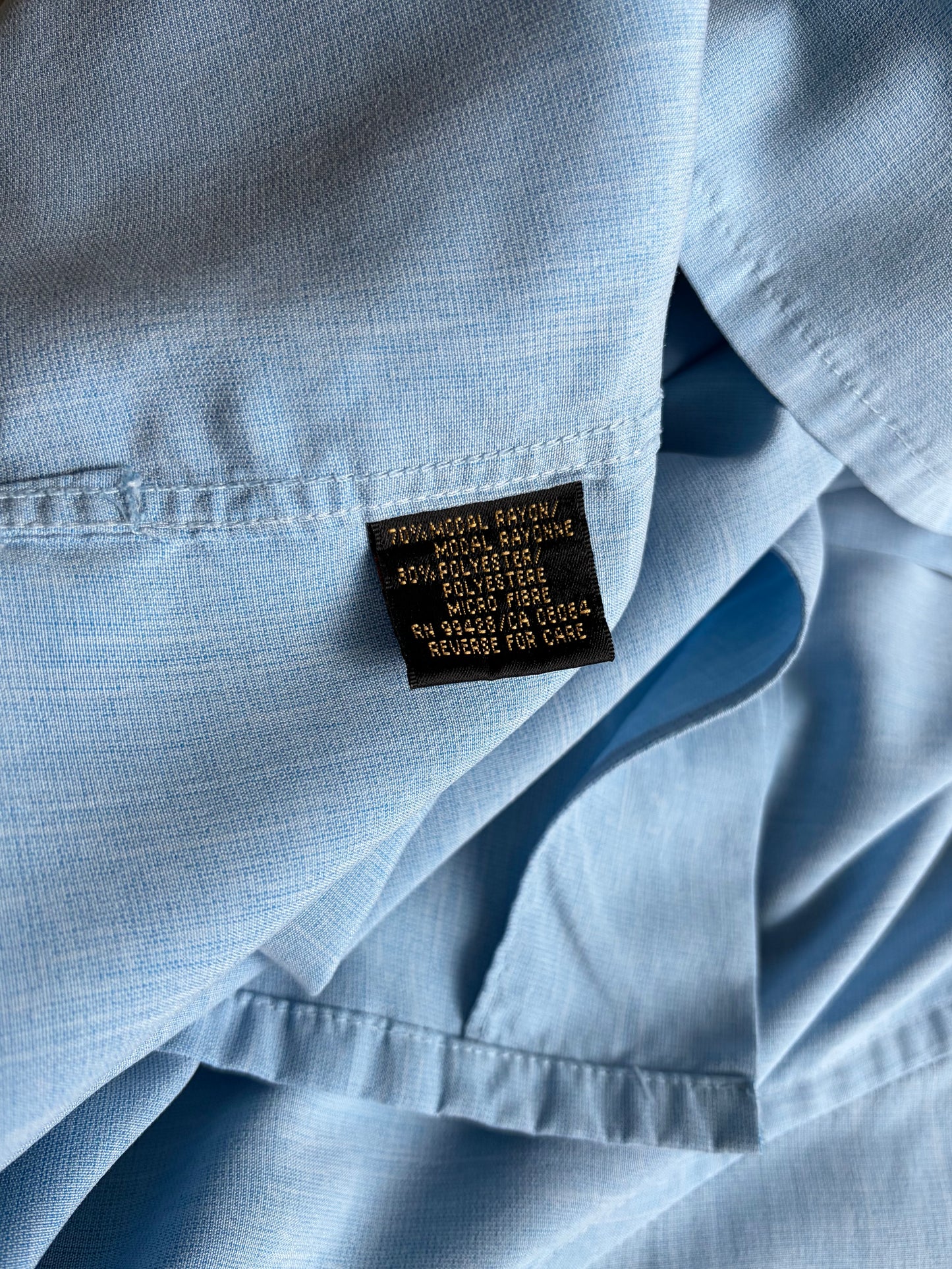 00's BUGATCHI open collar rayon  shirt