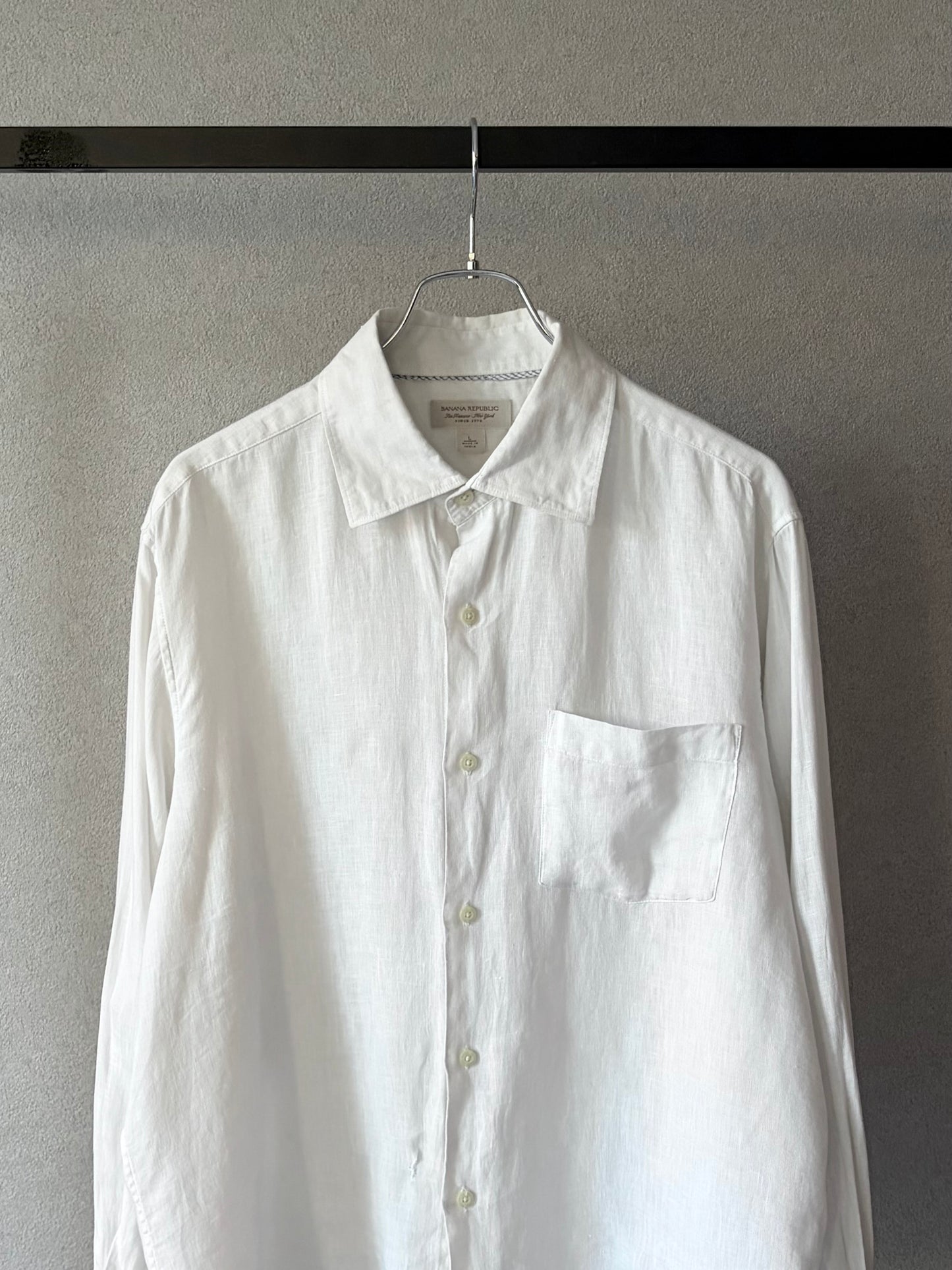 00's BANANA REPUBLIC linen shirt