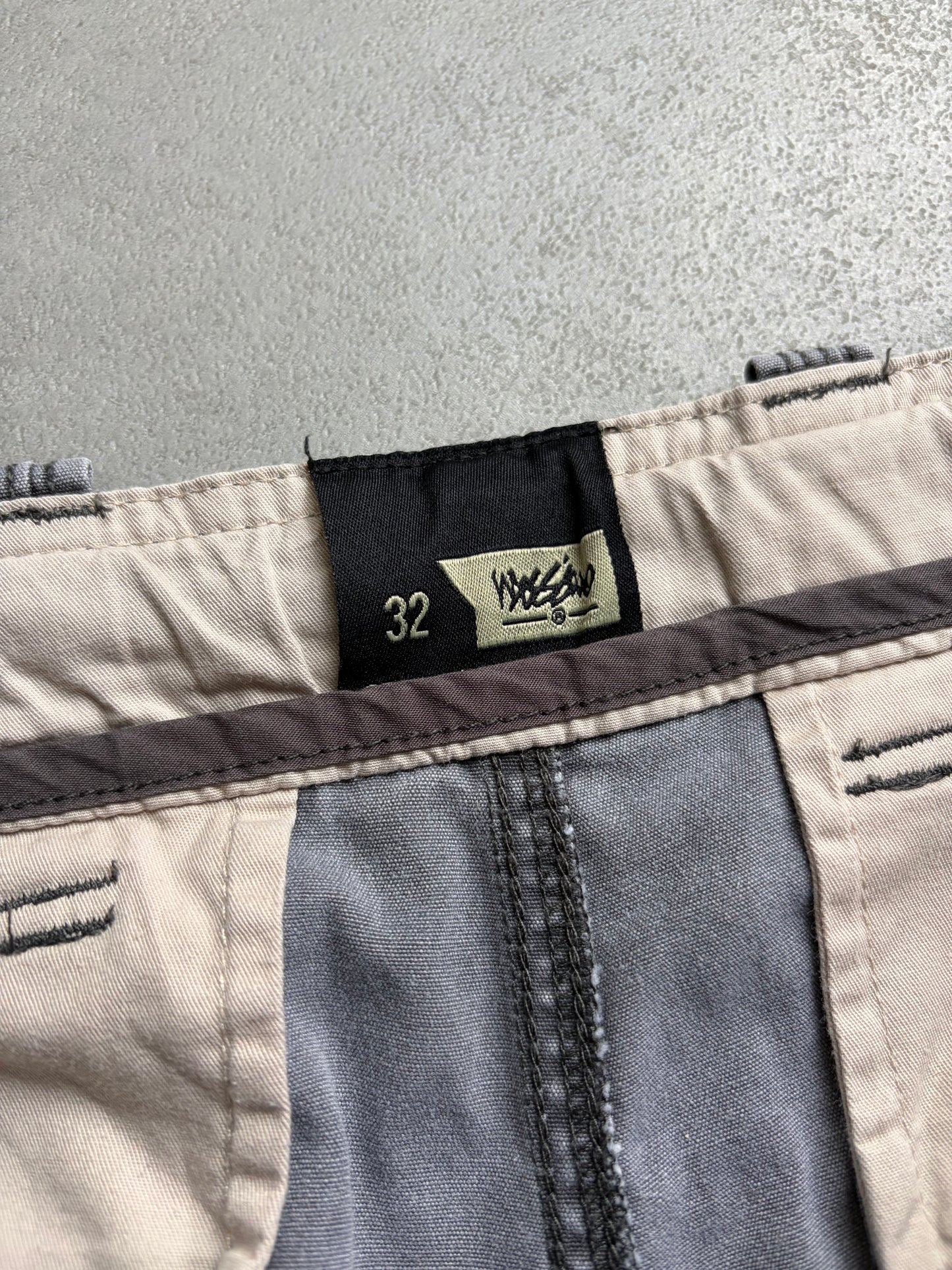 00's MOSSIMO cargo shorts