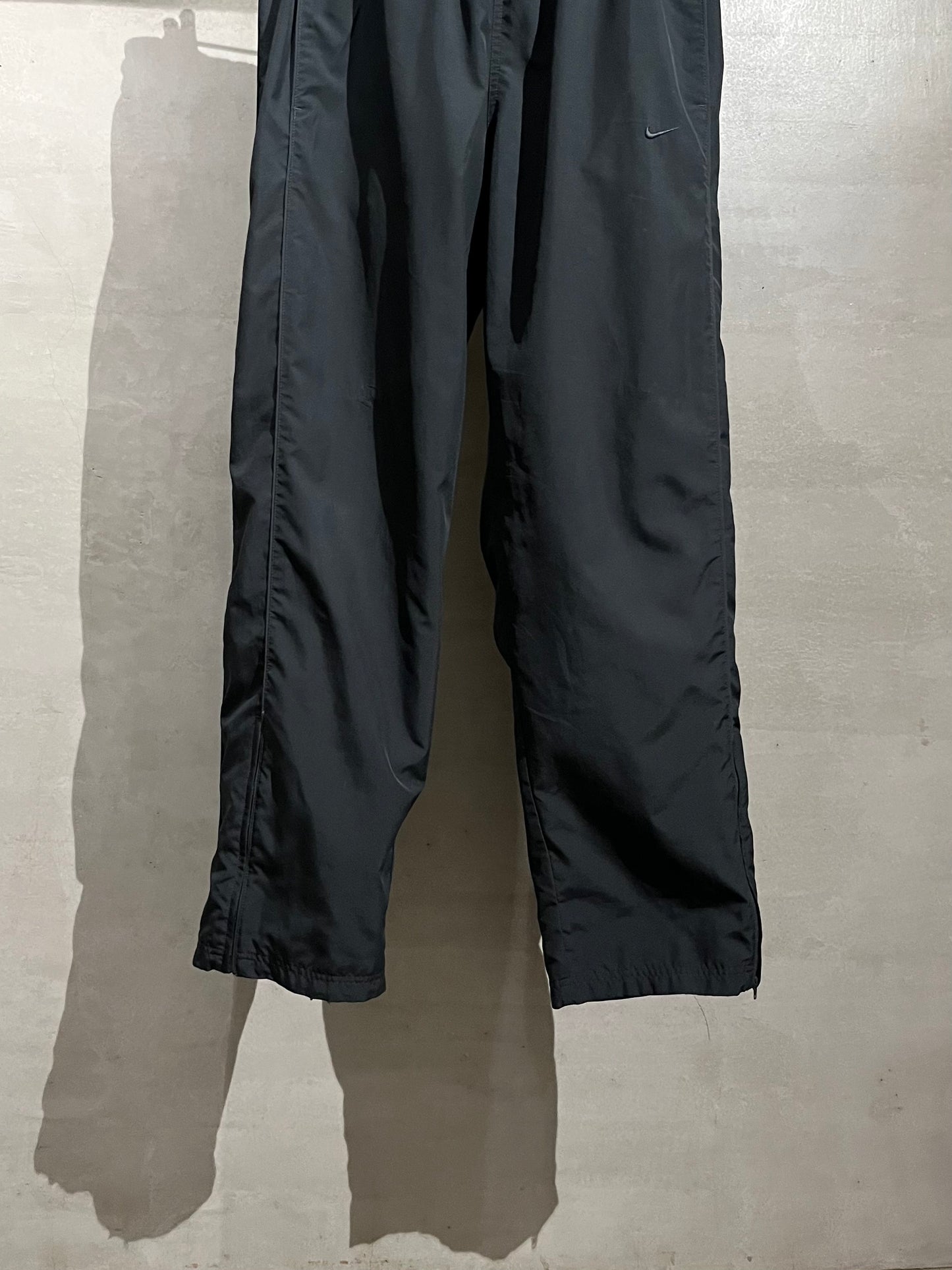00's NIKE nylon pants
