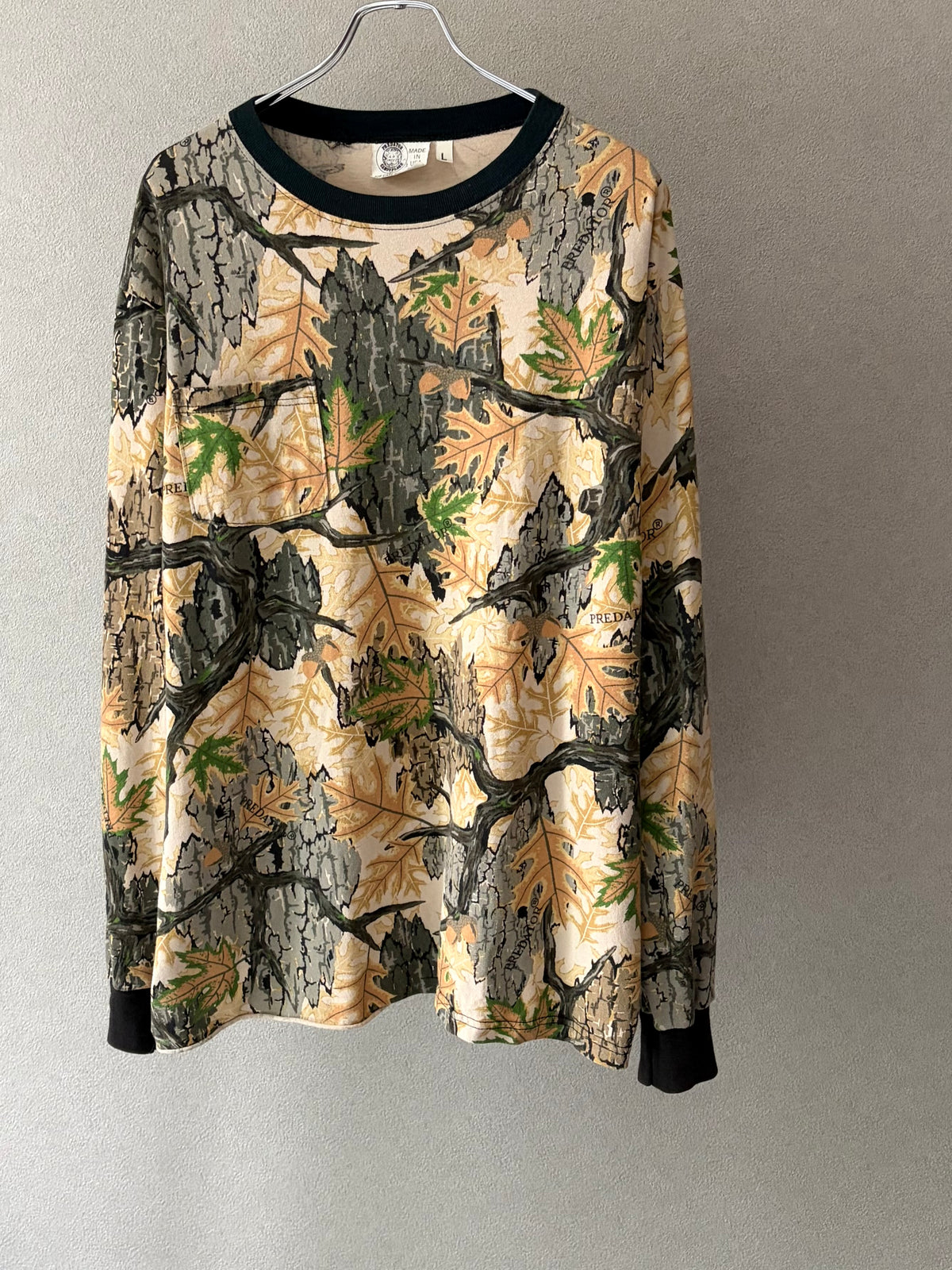 90's PREDATOR CAMOUFLAGE L/S t-shirt “Made in USA”