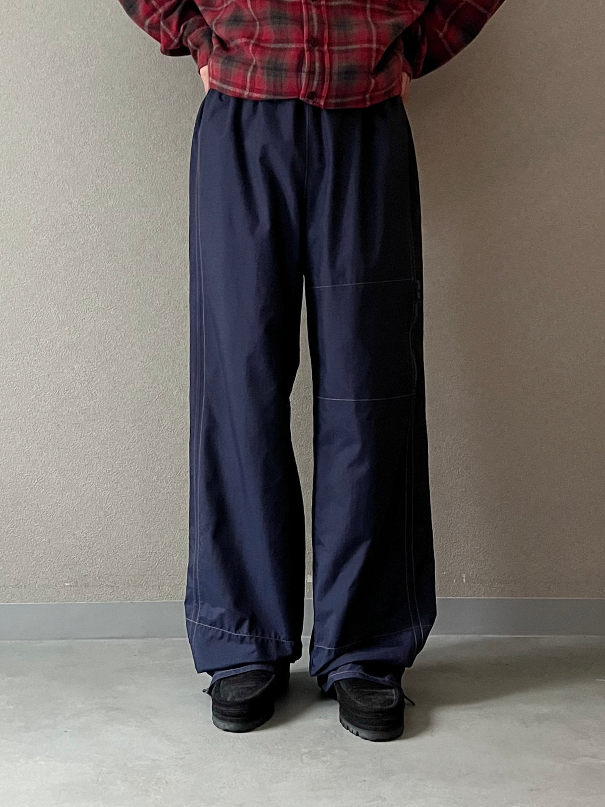 00's DKNY nylon pants “DEAD STOCK”