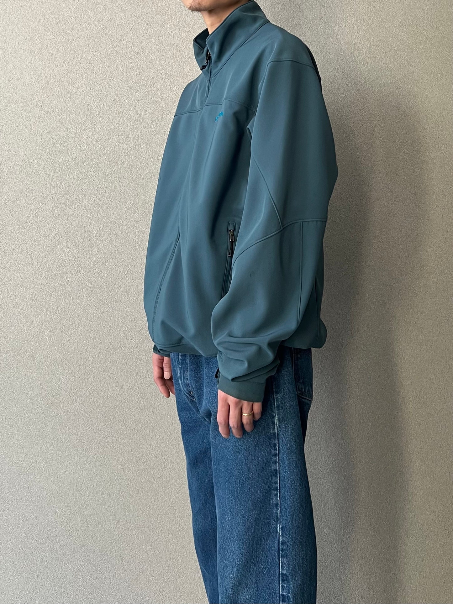 00's patagonia softshell jacket