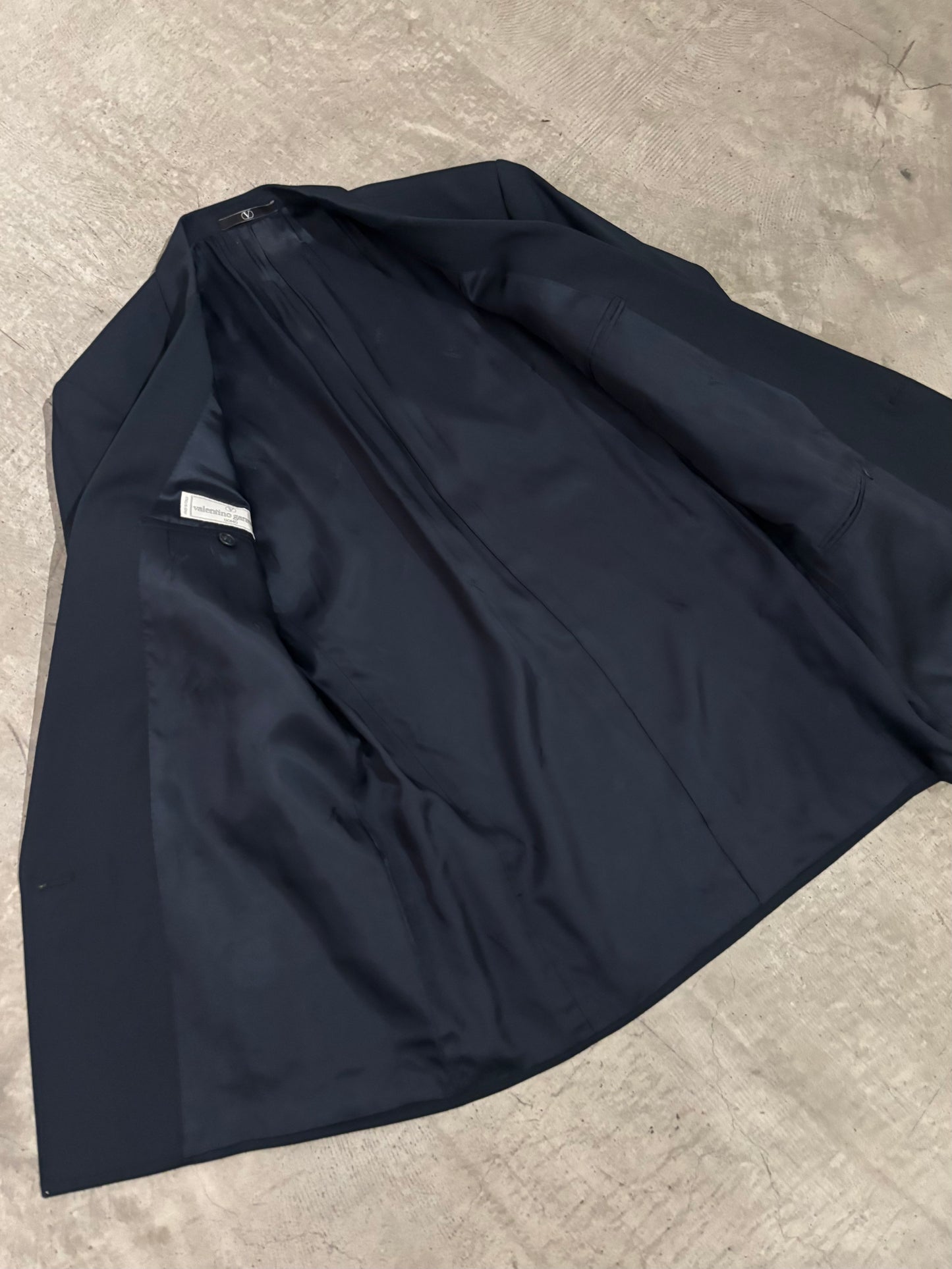 80's VALENTINO wool tailored jacket