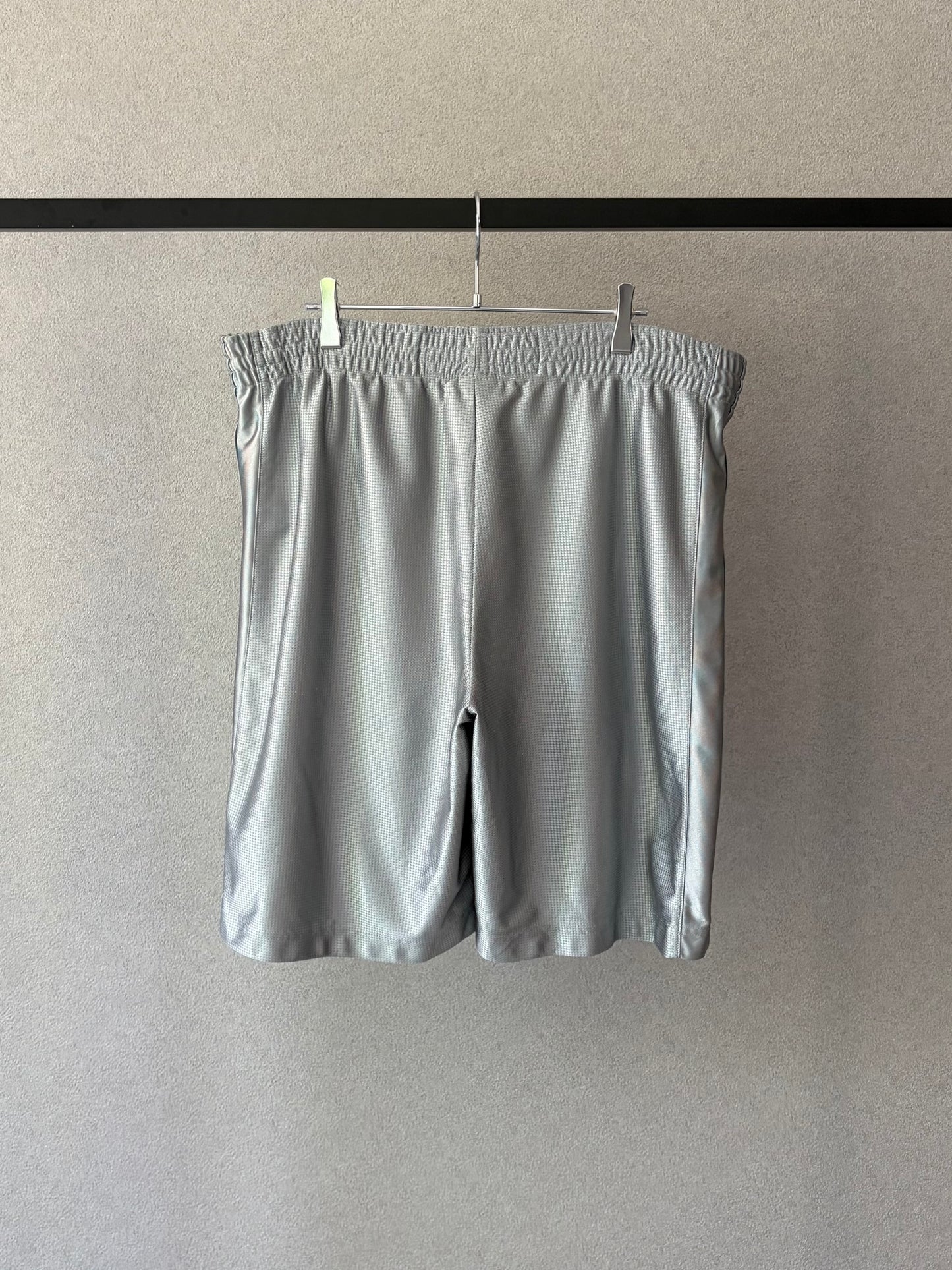 00's NIKE basketball shorts