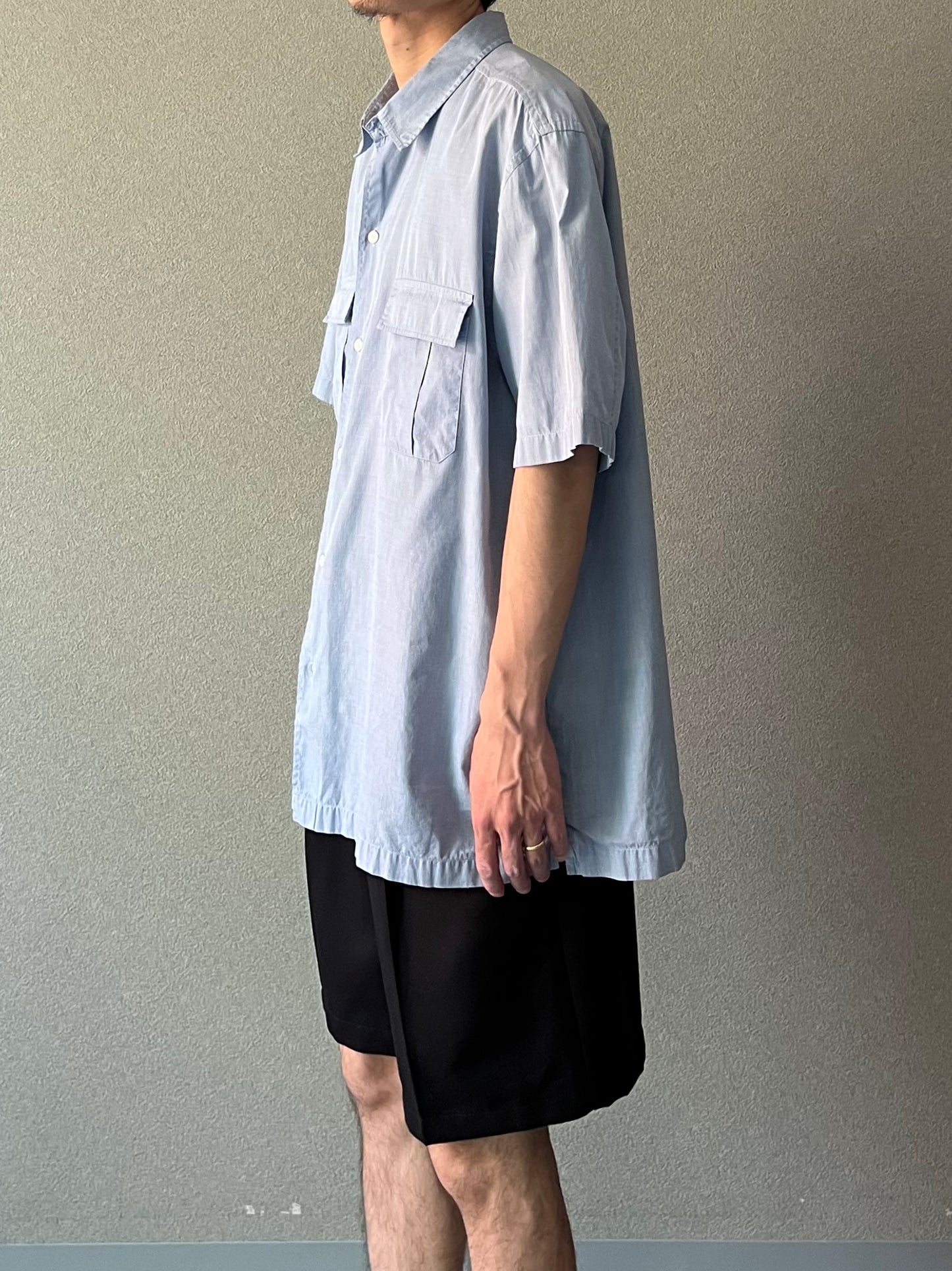 00's BANANA REPUBLIC S/S shirt