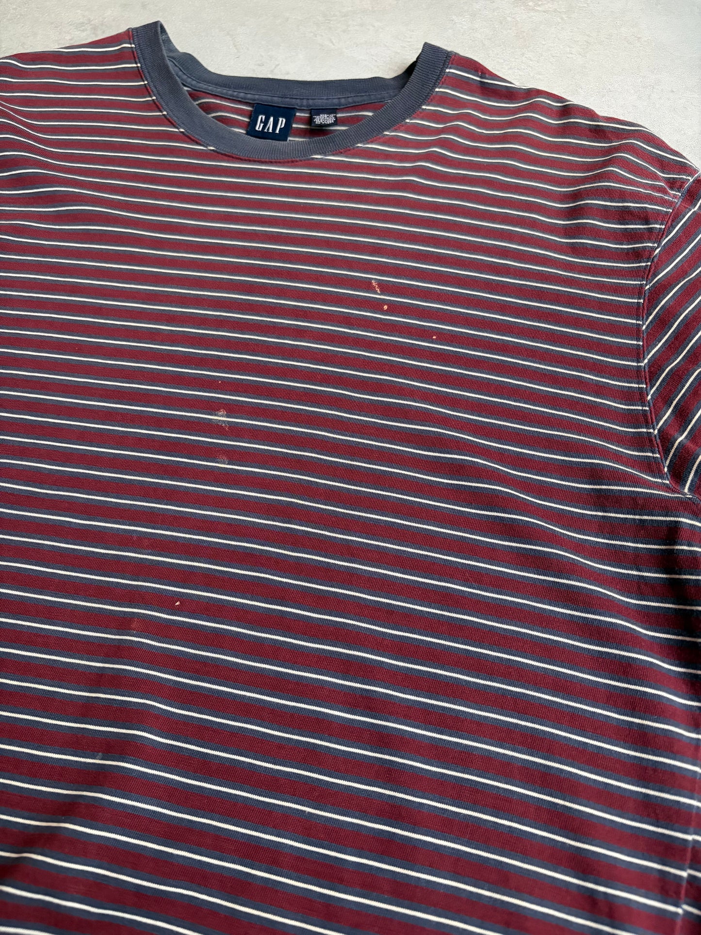 00's GAP border t-shirt