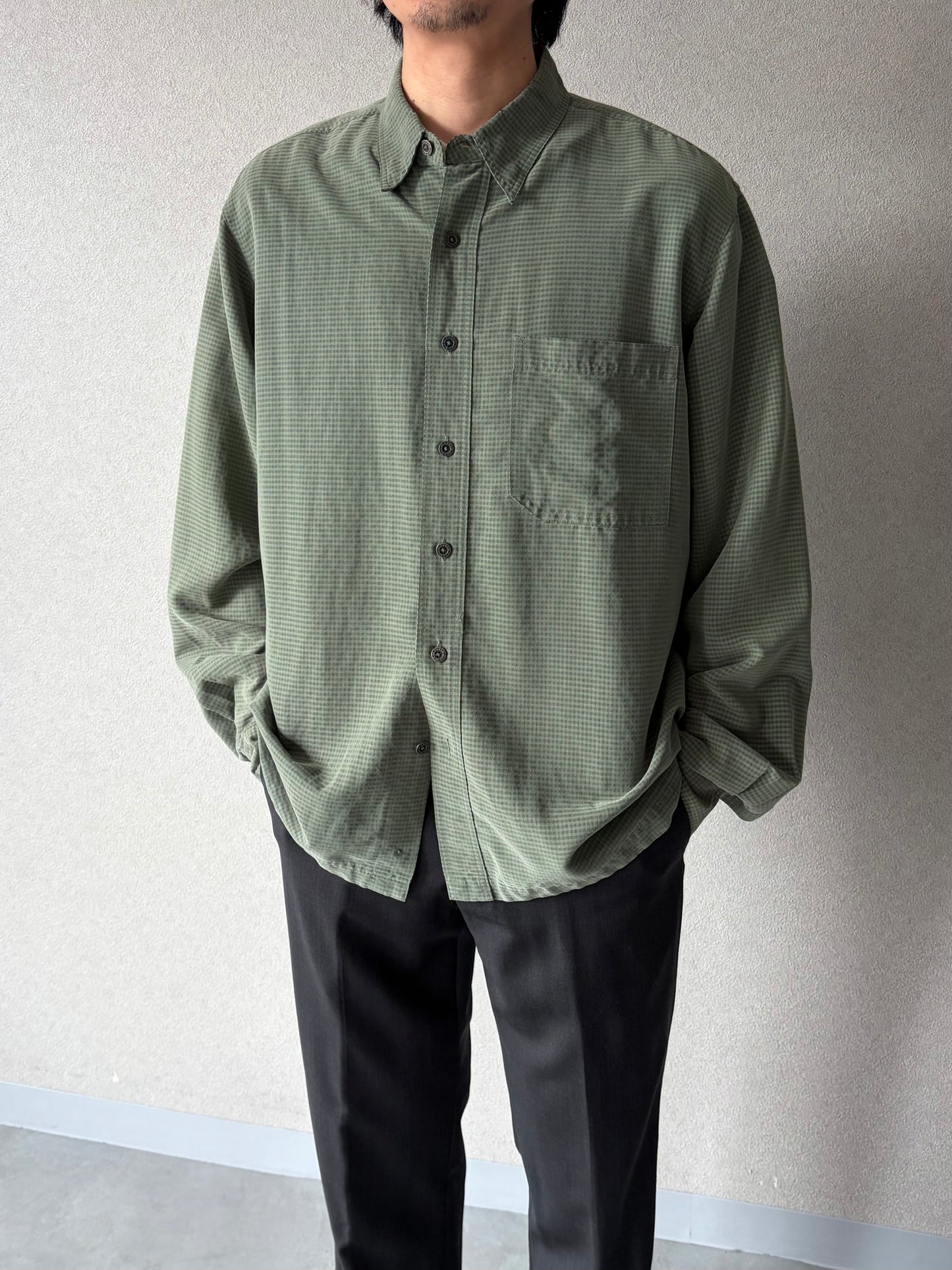 00's ROYAL ROBBINS rayon shirt