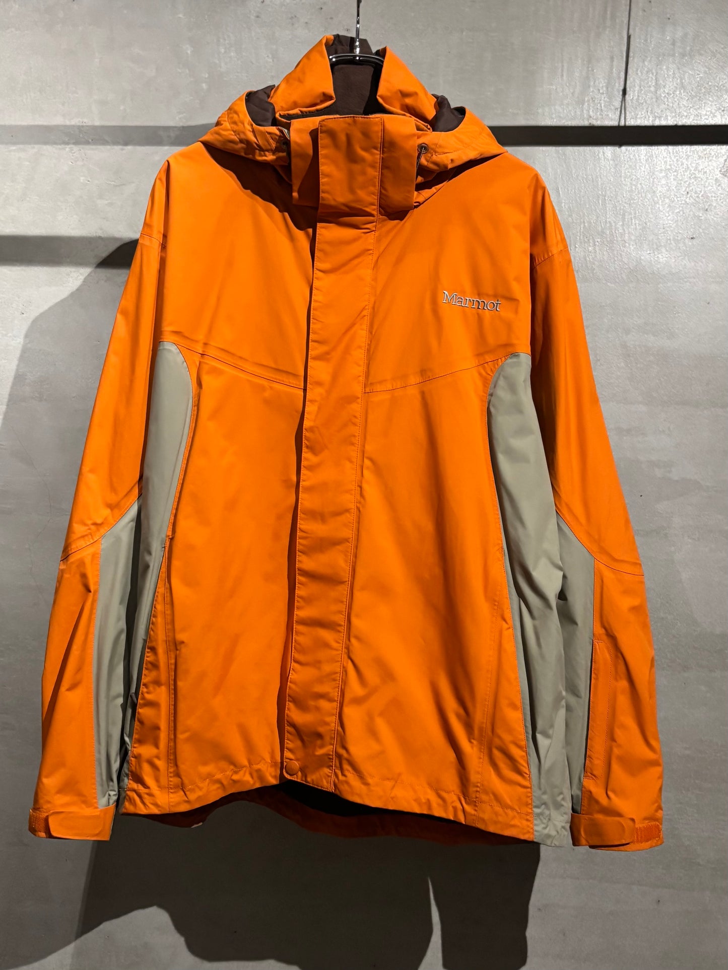 90's Marmot nylon jacket