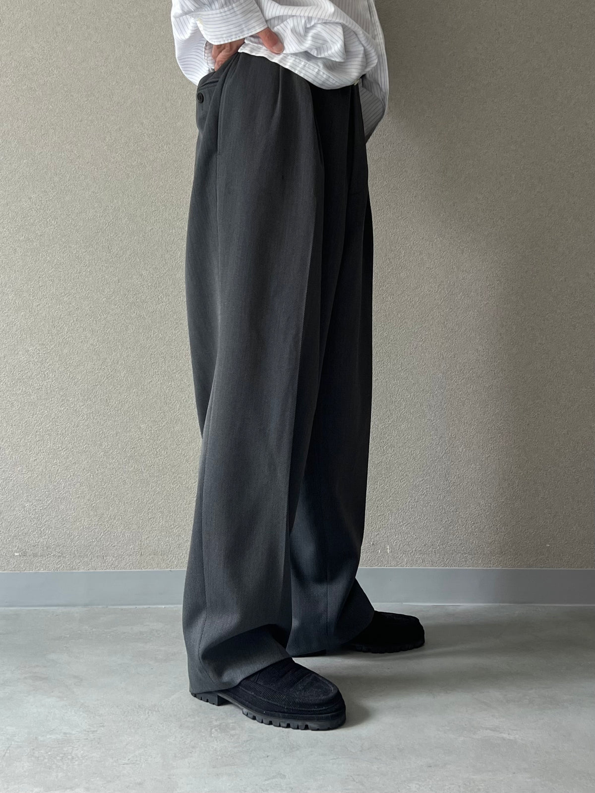 90's HUGO BOSS wool slacks