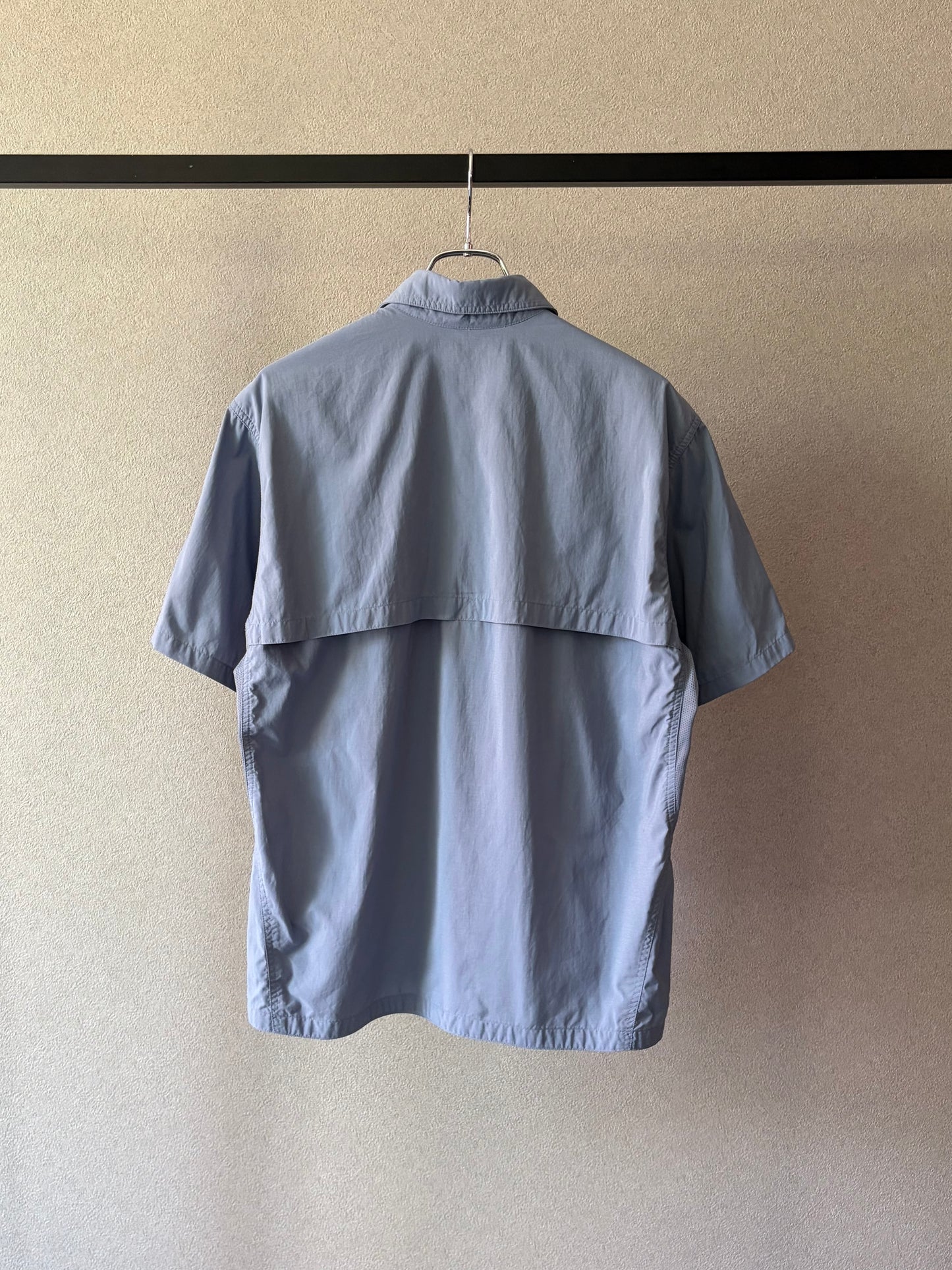 00's MOUNTAIN HARDWARE S/S nylon shirt