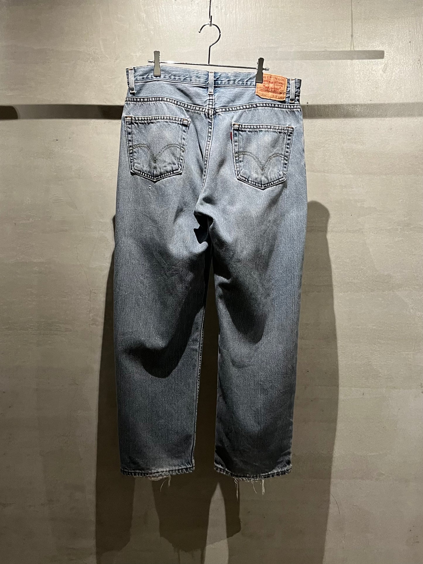 00's Levi's 550 denim pants