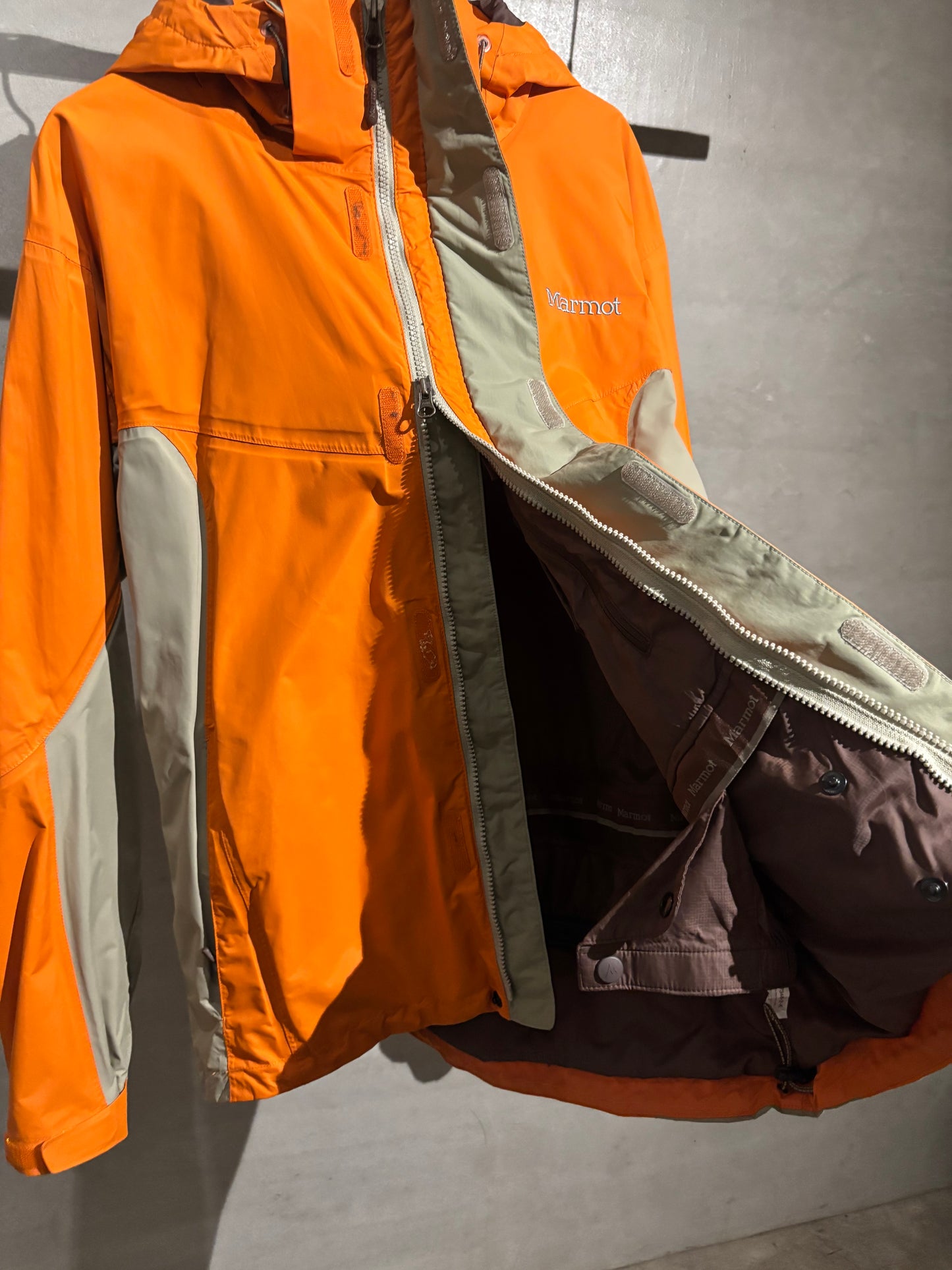 90's Marmot nylon jacket
