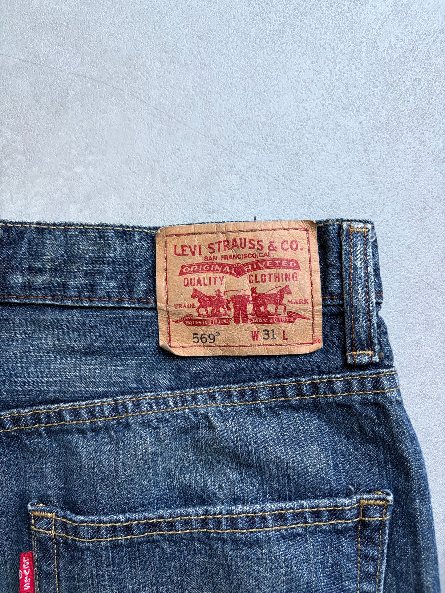 00's Levi's 569 denim shorts