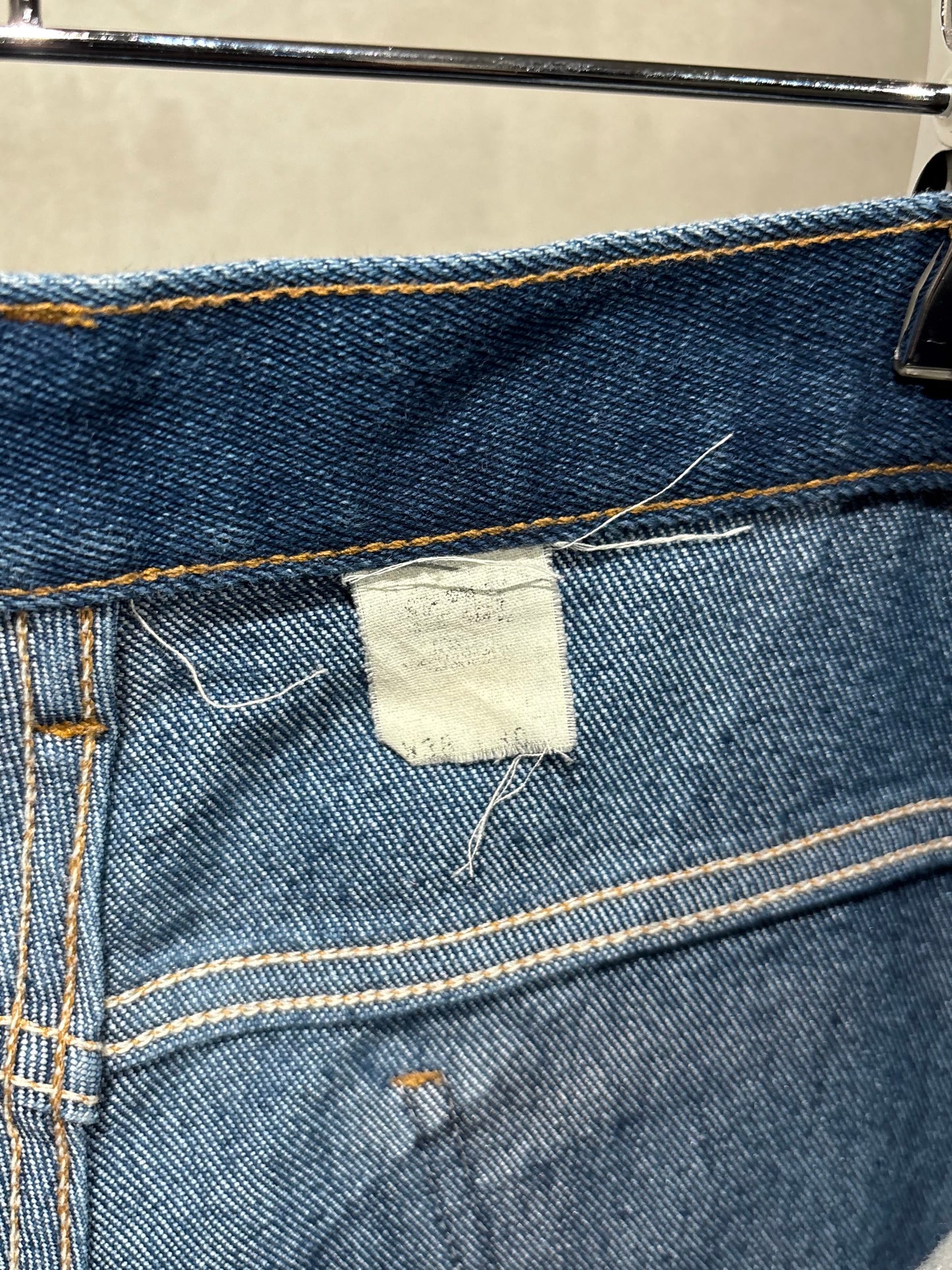 90's Levi's boots cut strech denim pants