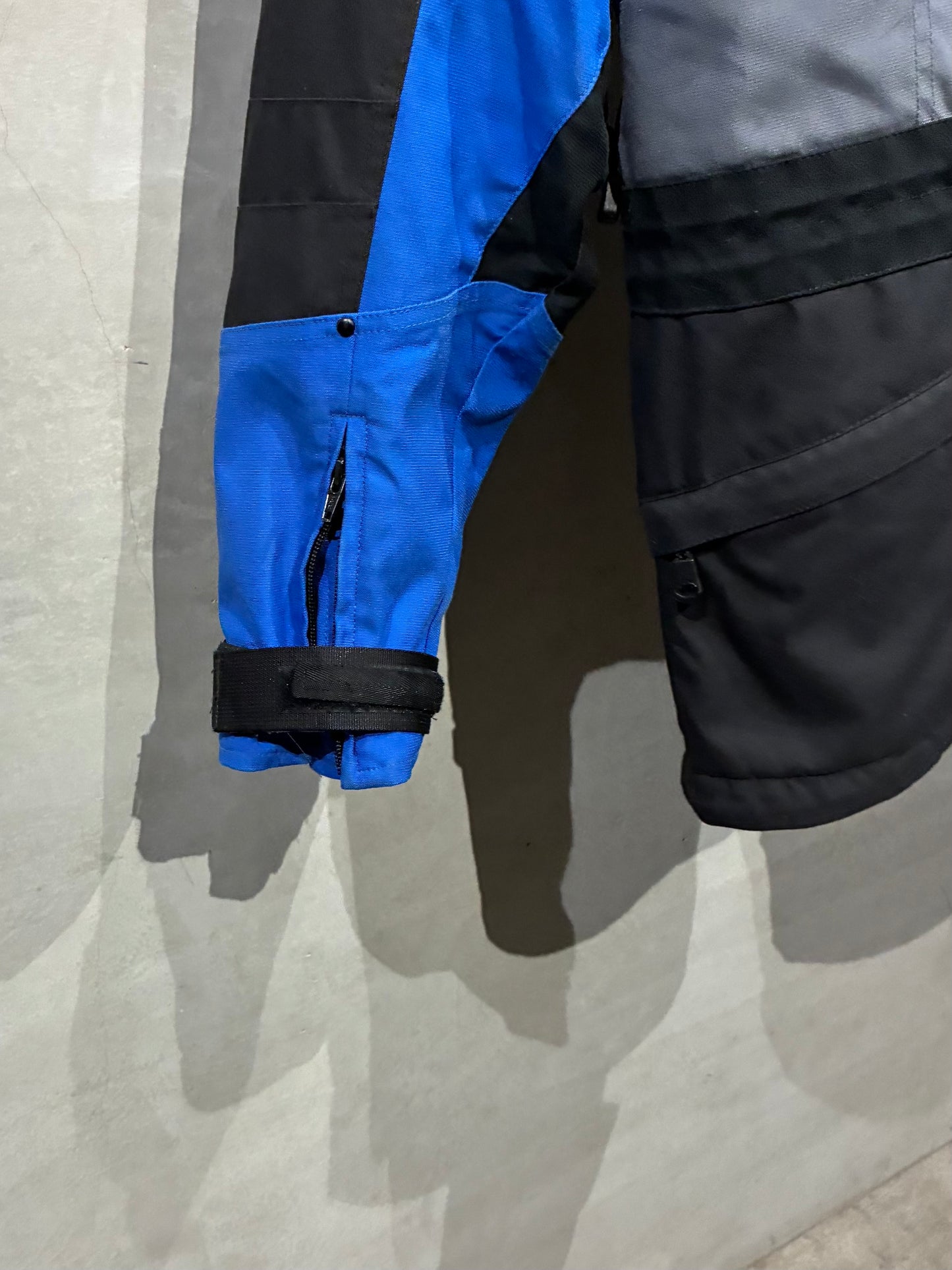 90's THE NORTH FACE nylon jacket "STEEP TECH"