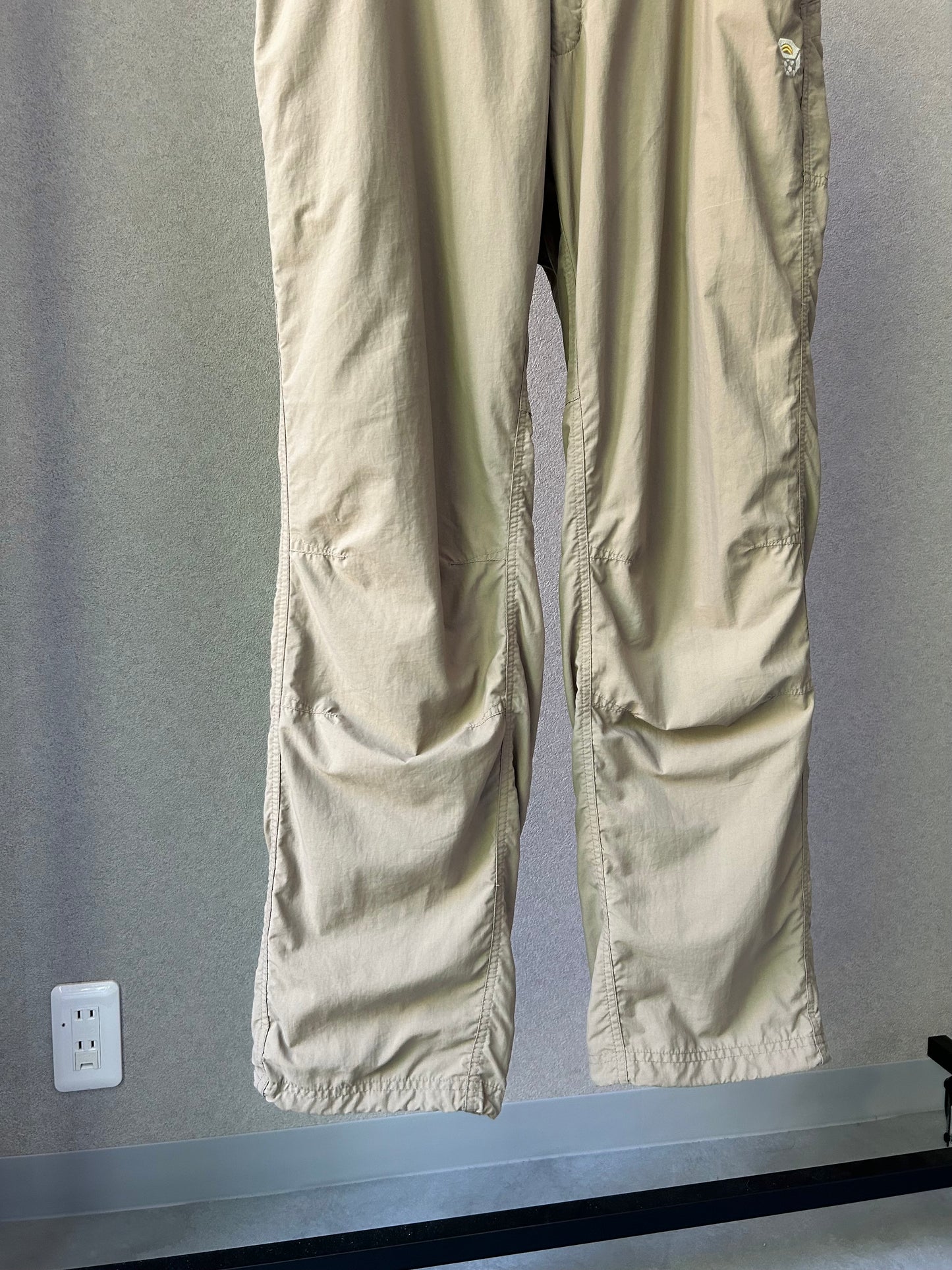 00's MOUNTAIN HARDWEAR nylon pants