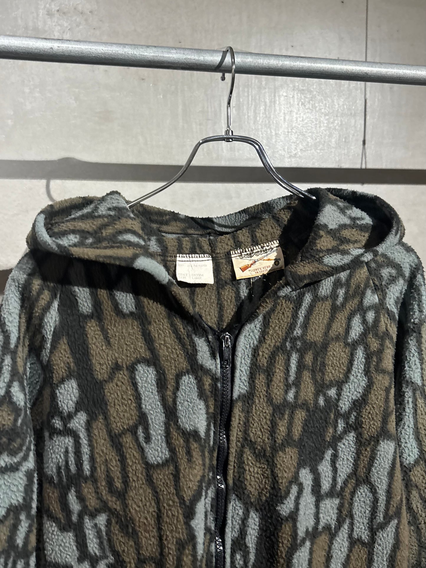 80's Cabela's fleece jacket "Made in USA"