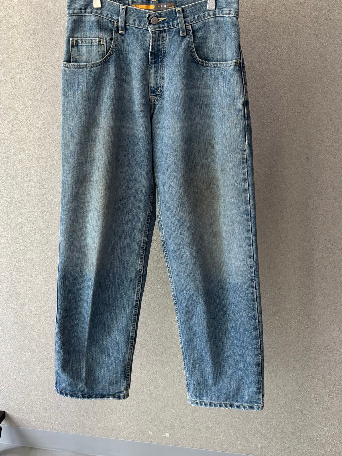00's Levi's silverTab denim pants “BAGGY”