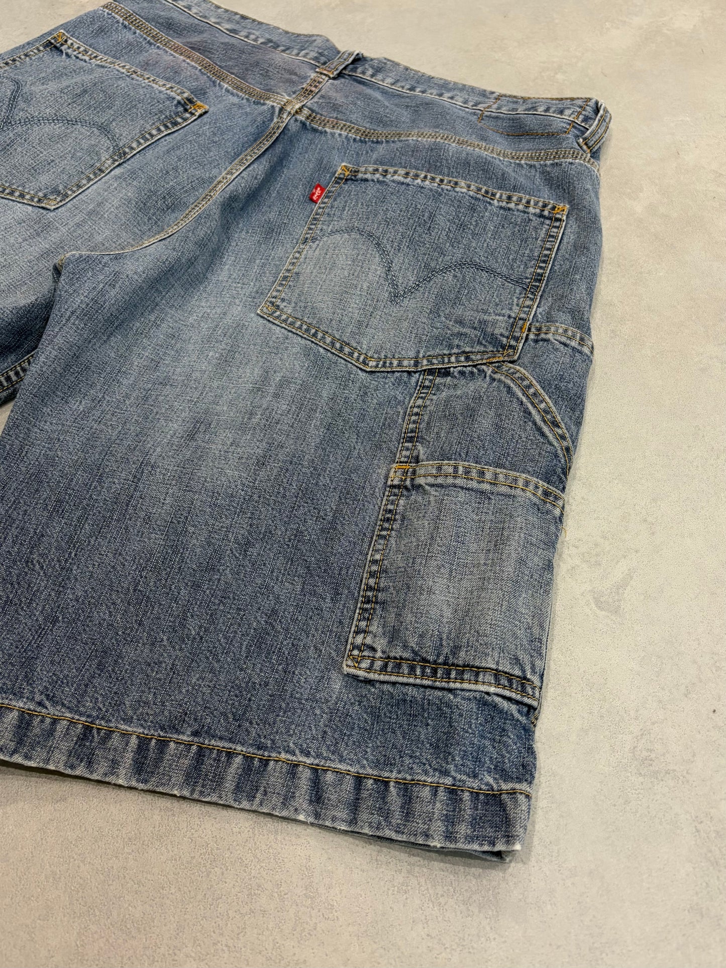 00's Levi's denim painter shorts