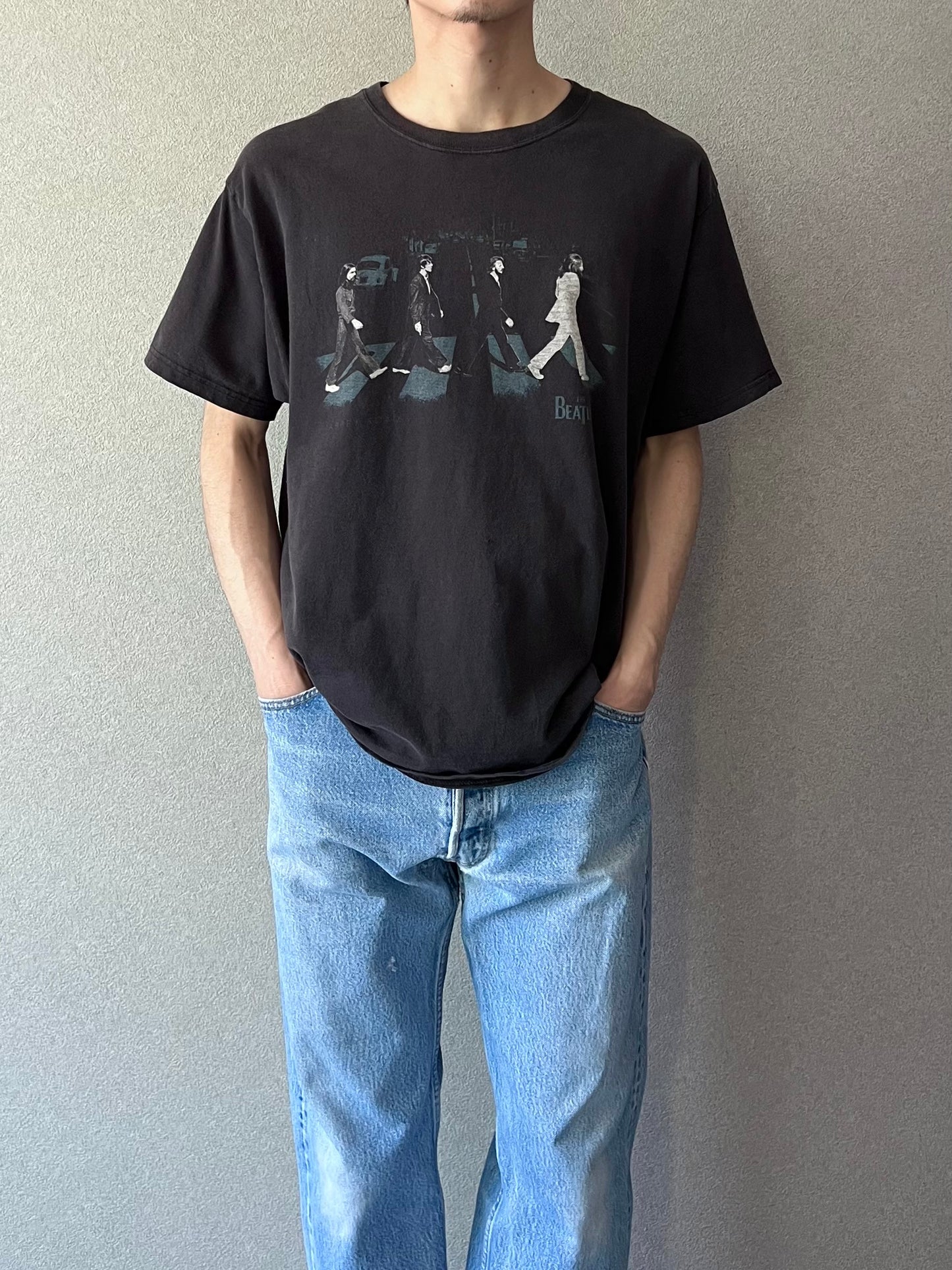 00's The Beatles music t-shirt
