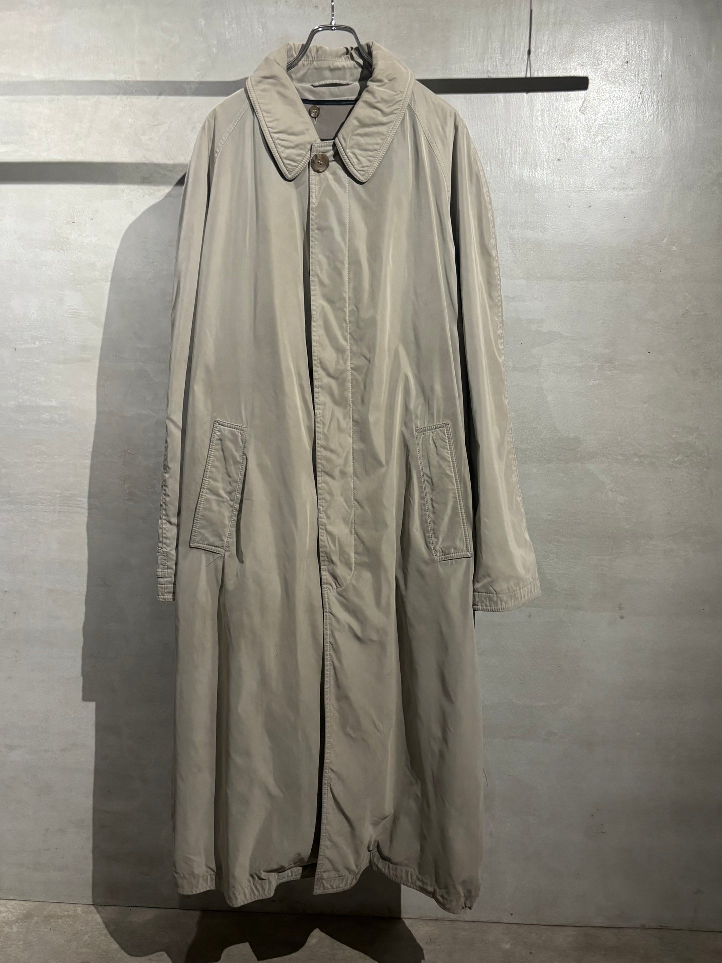 90's HUGO BOSS balmacaan coat