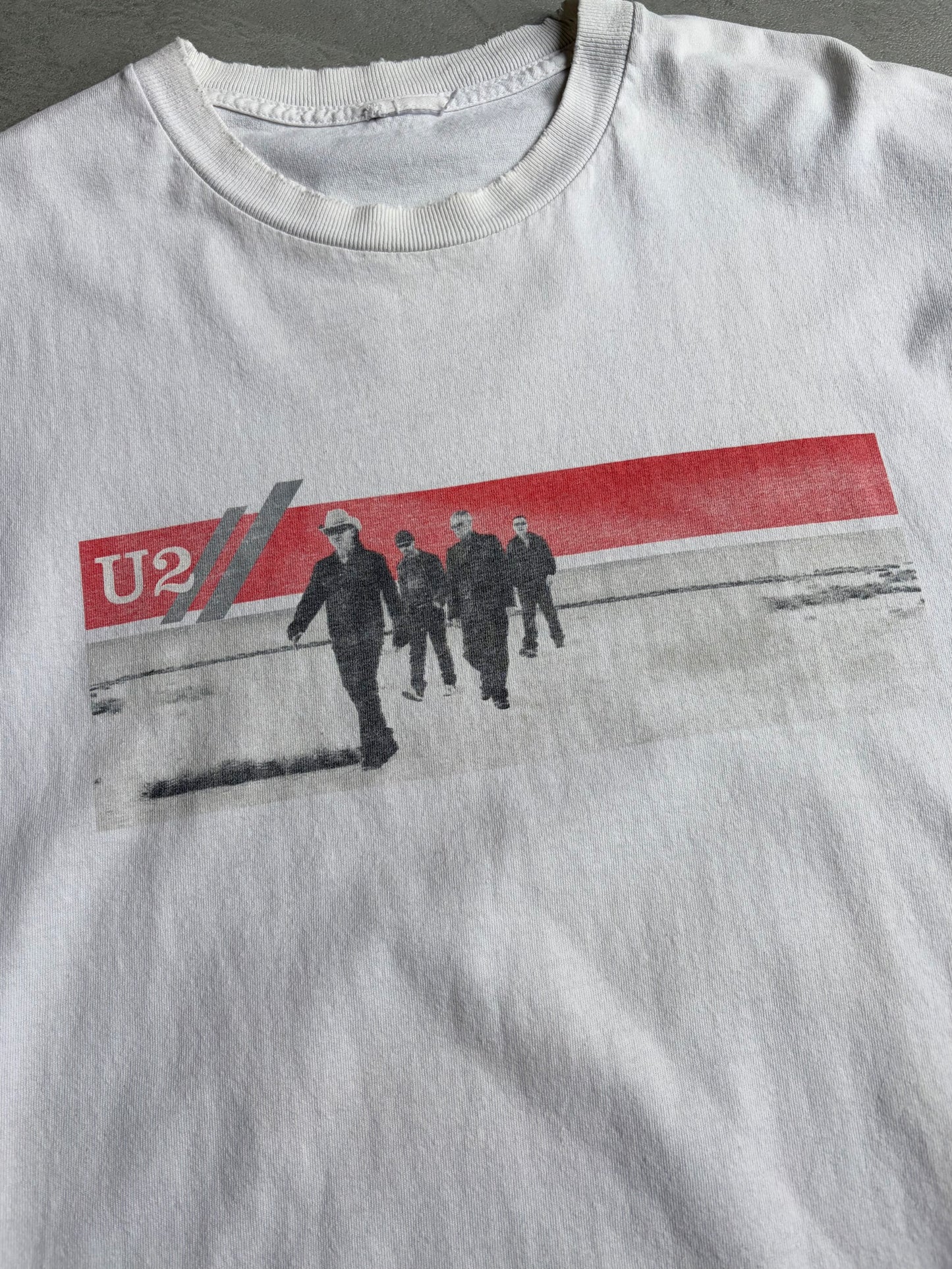 00's U2 music t-shirt