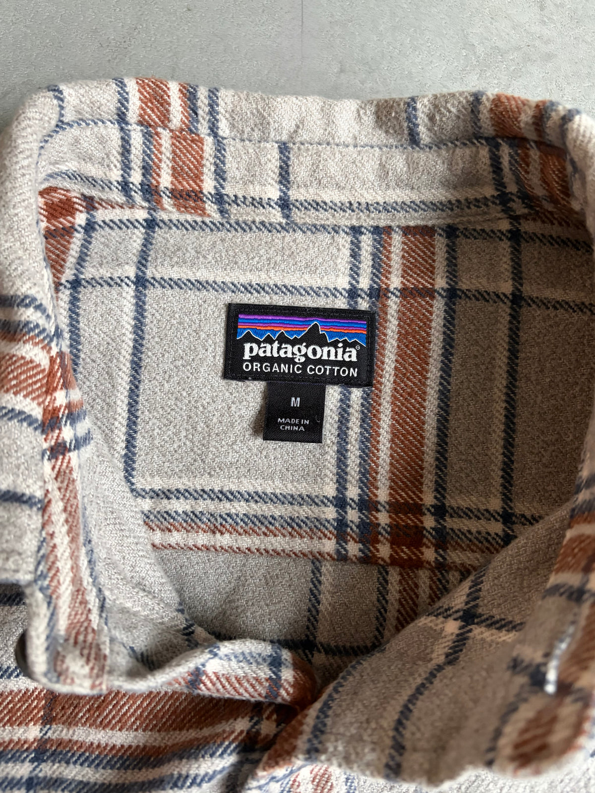 00's patagonia flannel shirt