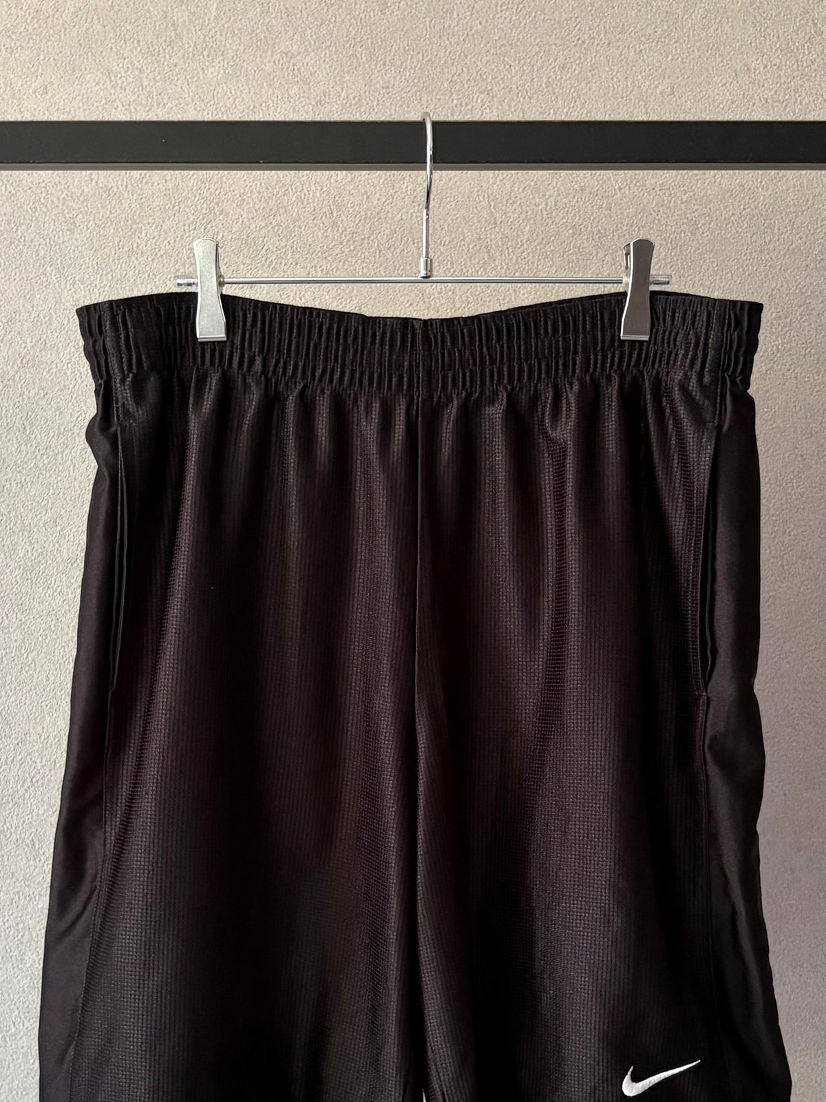 00's NIKE basketball shorts