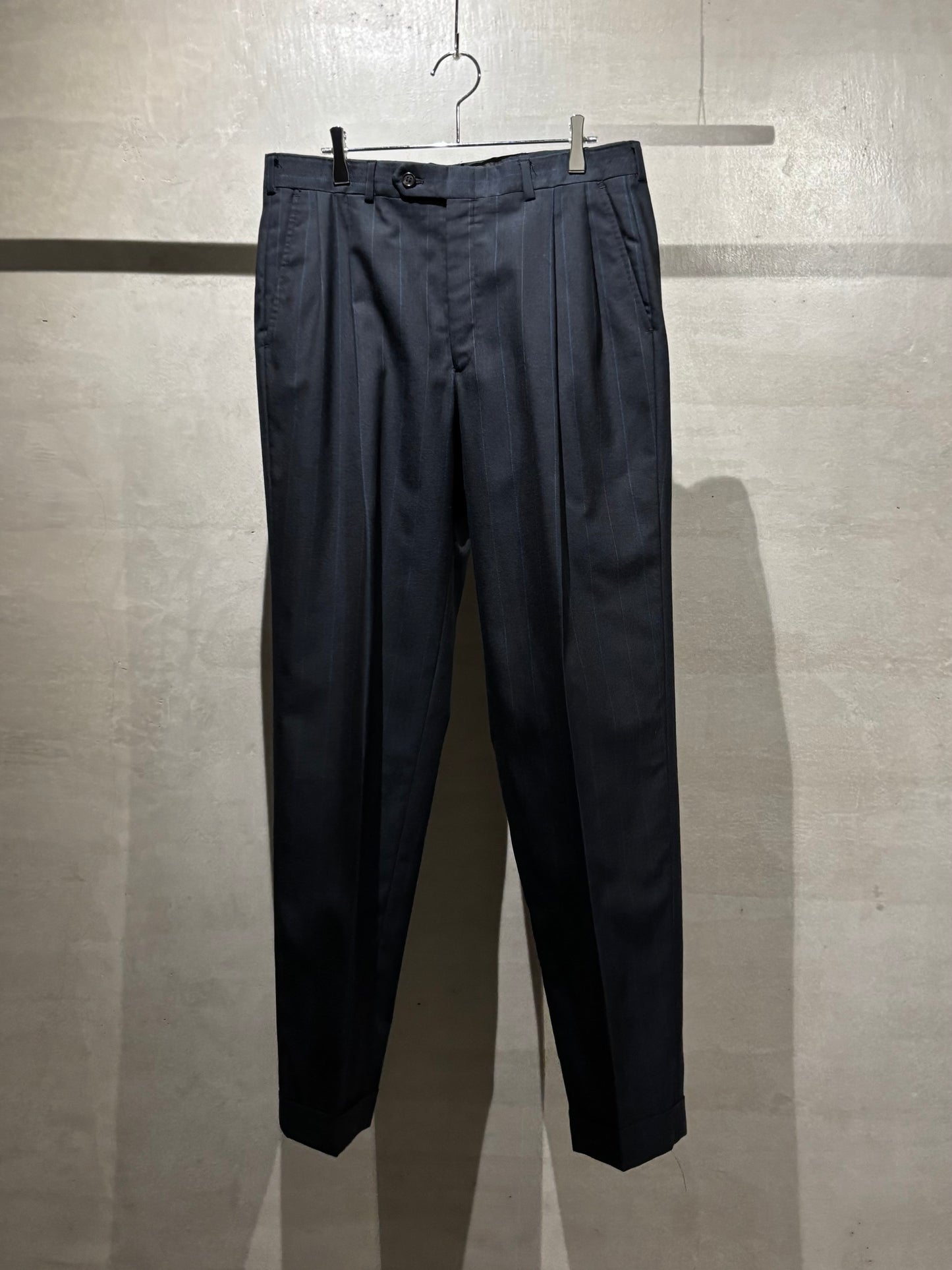 90's Burberrys' wool slacks