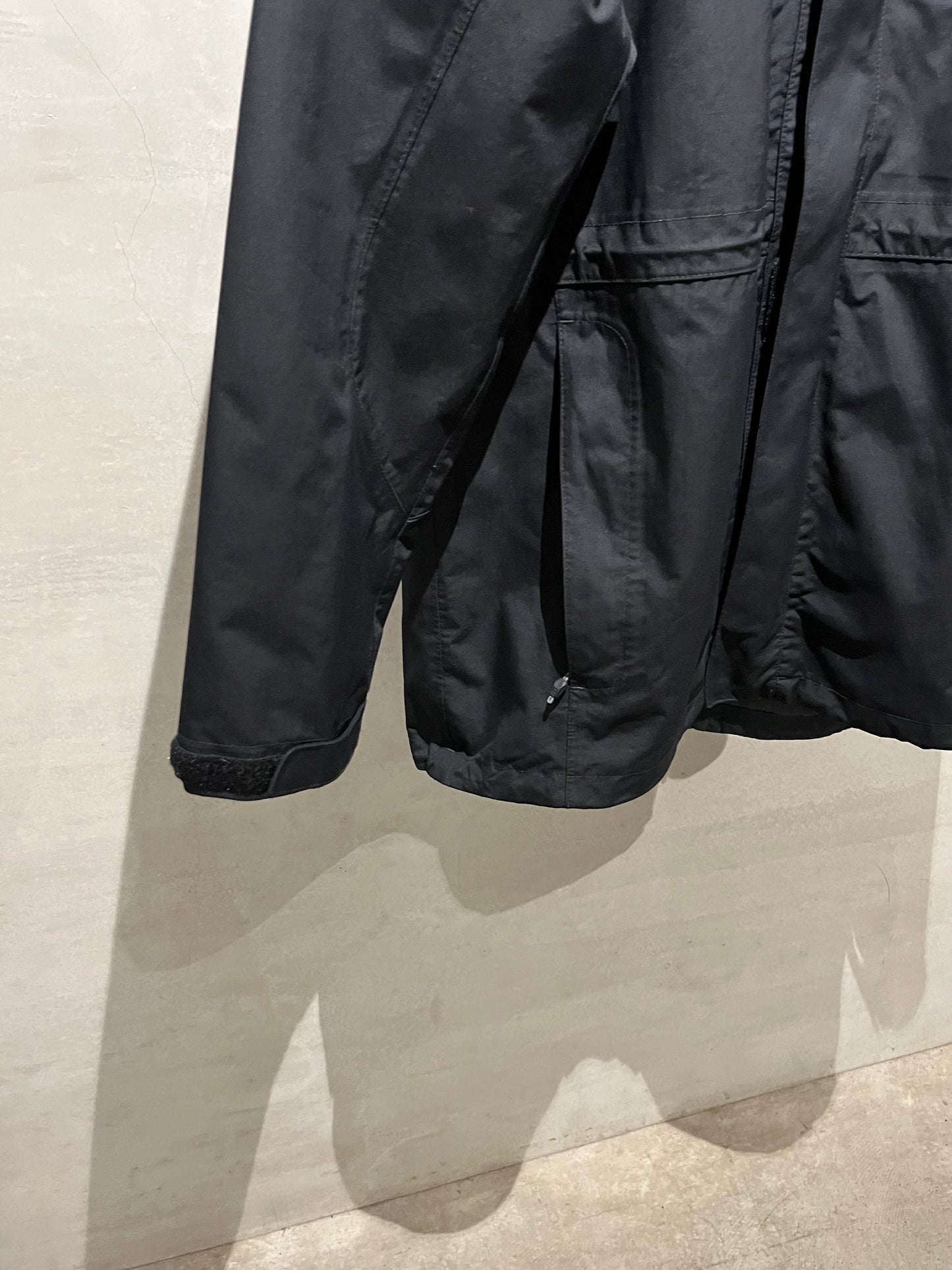 00's Berghaus nylon jacket