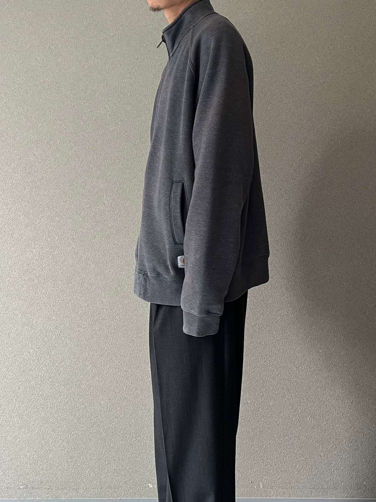 00's carhartt zip up sweater