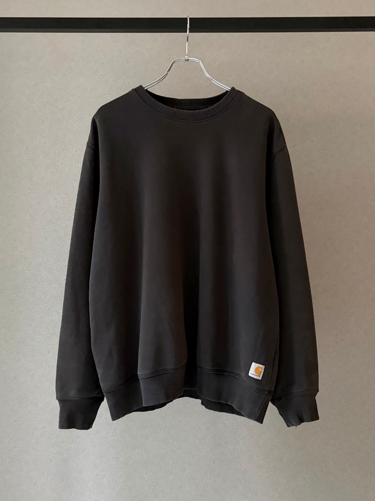 00's carhartt sweater
