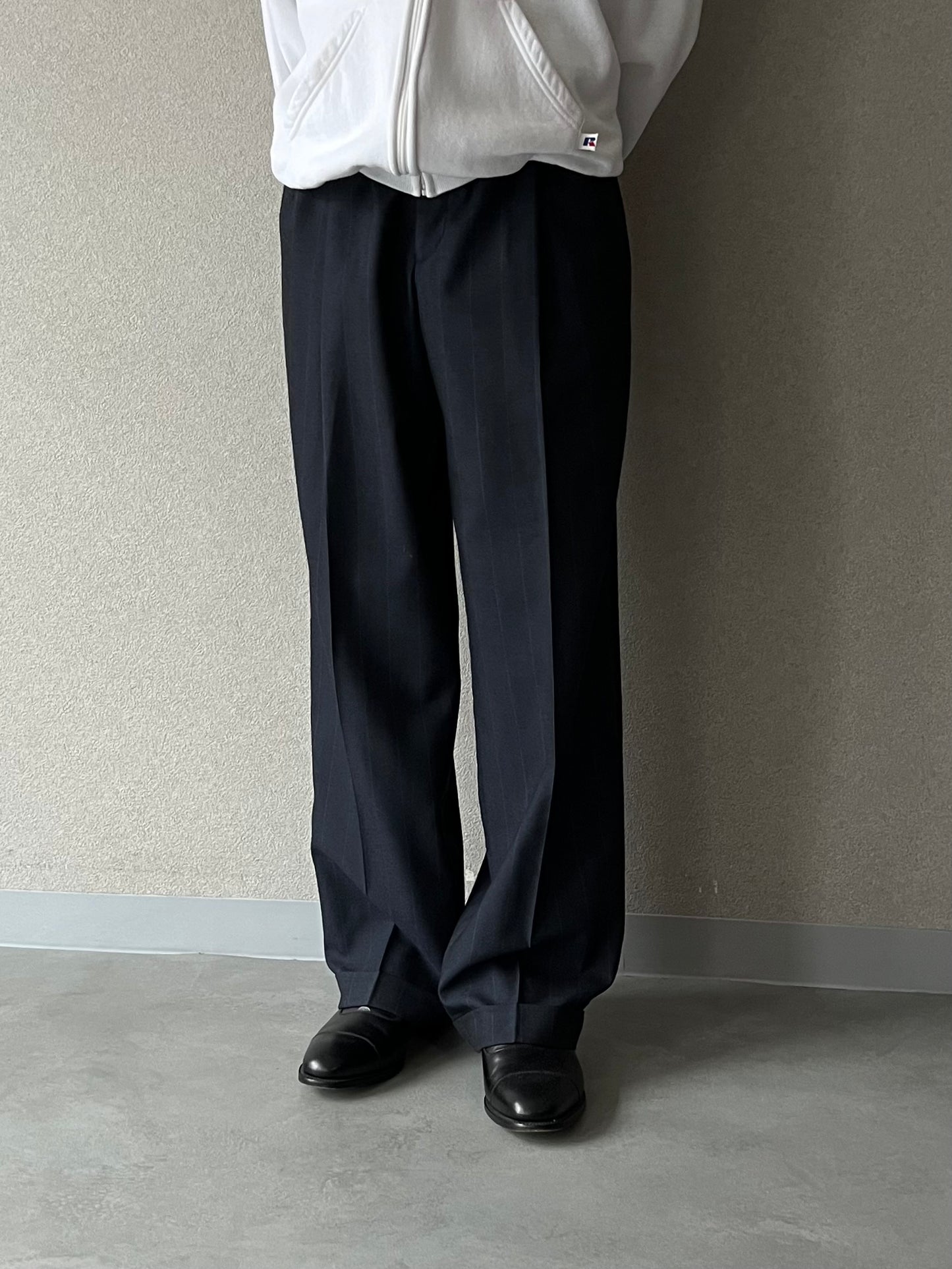 90's Burberrys' wool slacks
