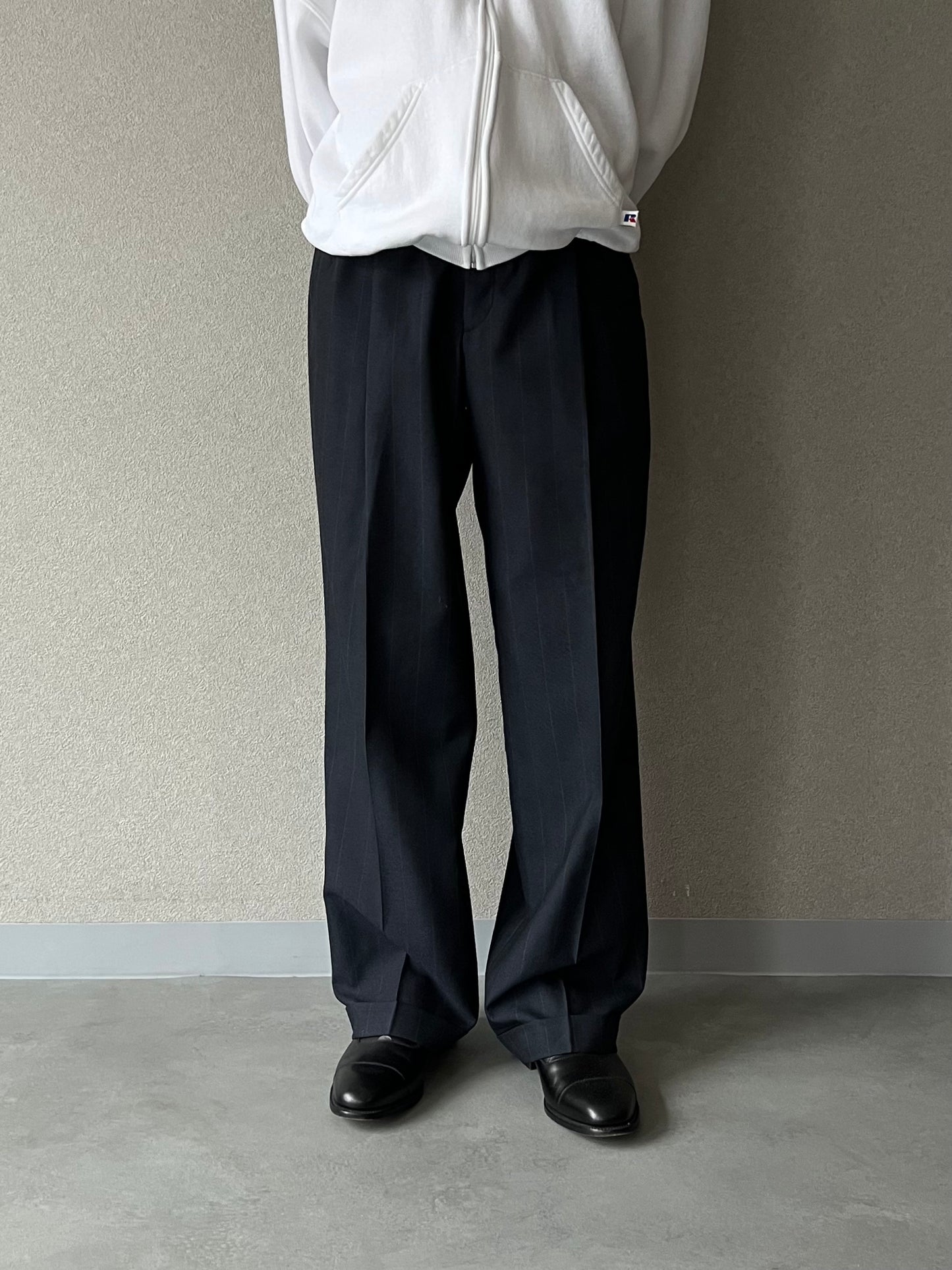 90's Burberrys' wool slacks