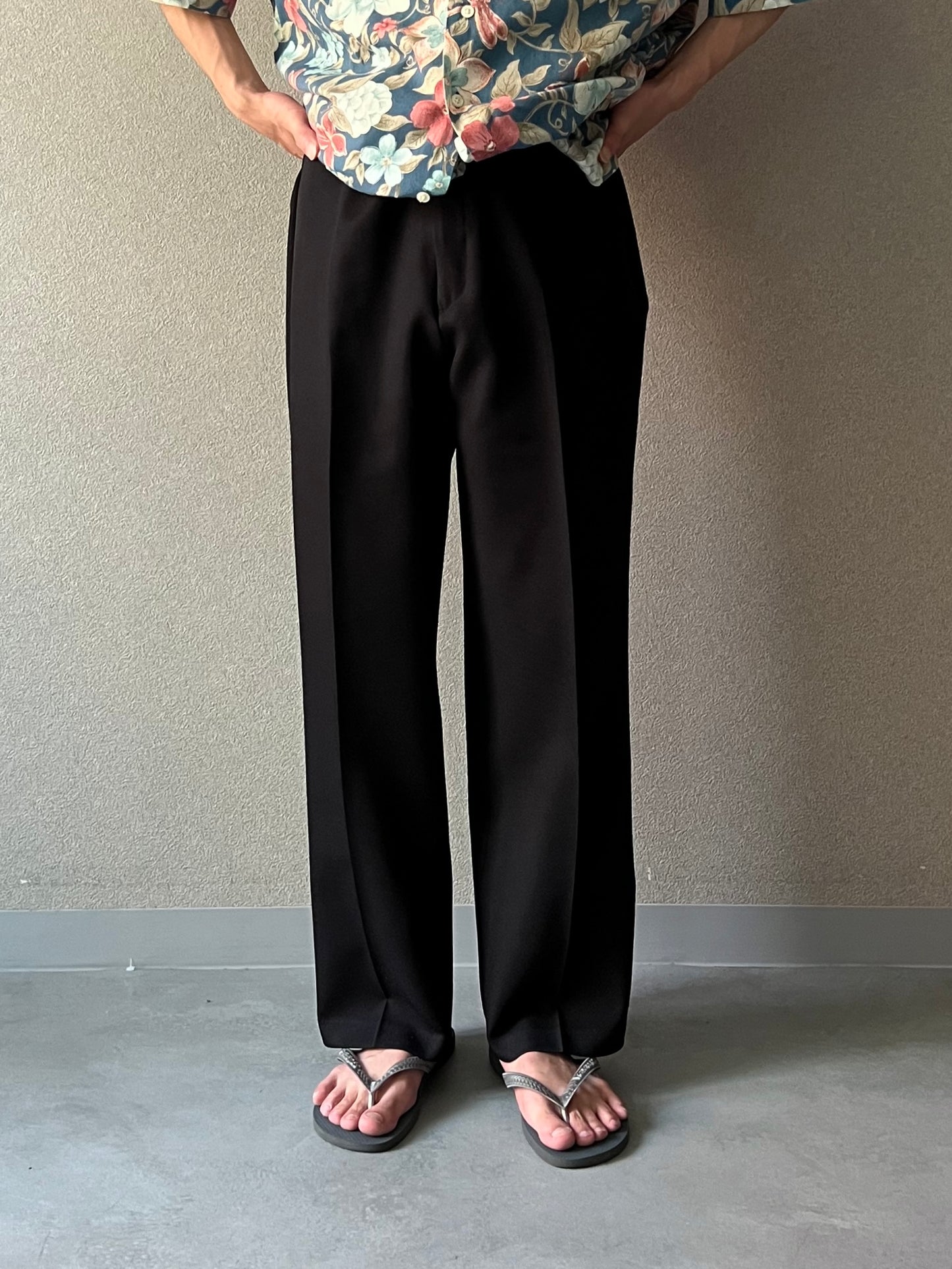 90's Levi's action slacks