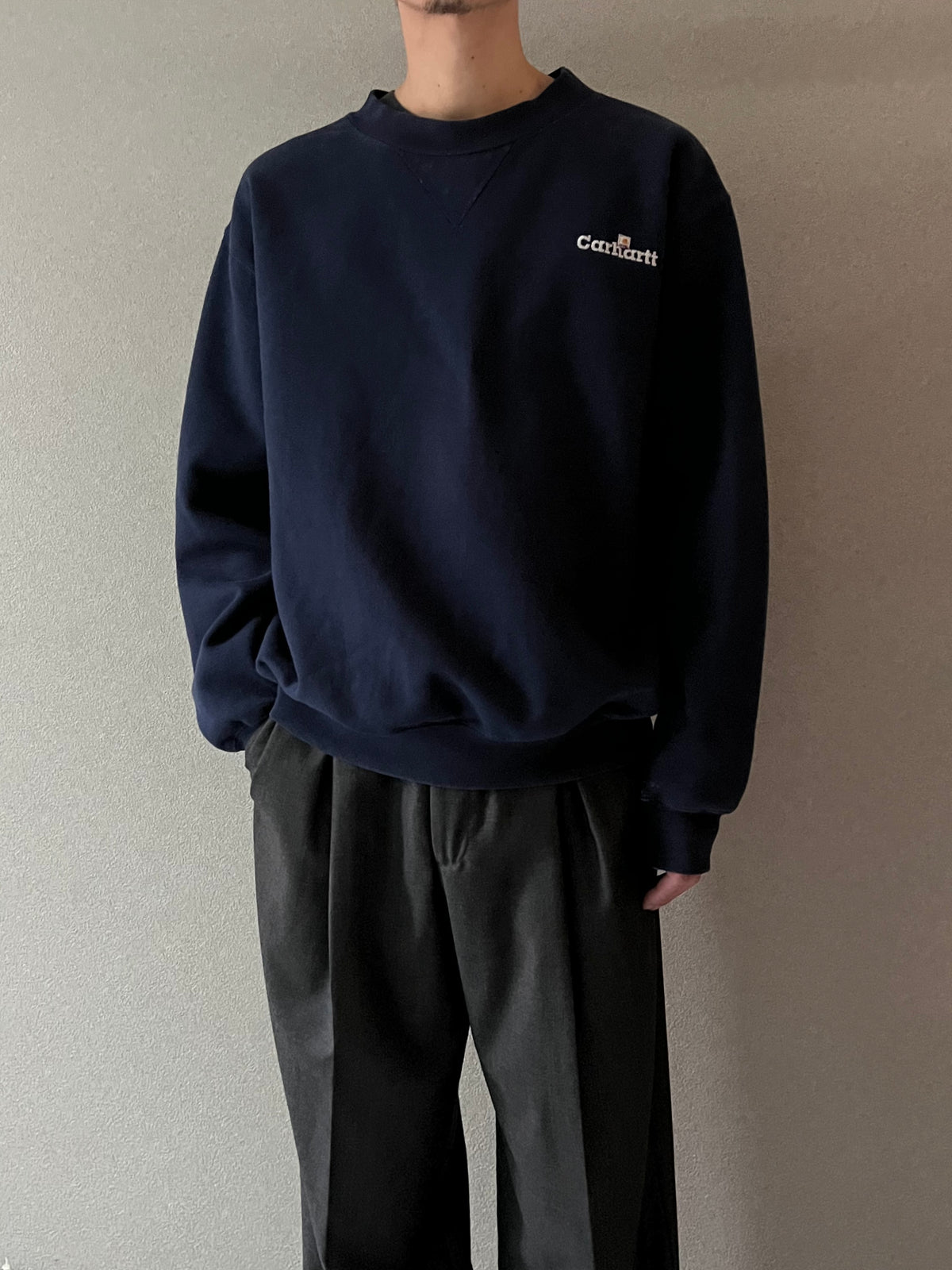 00's carhartt sweater