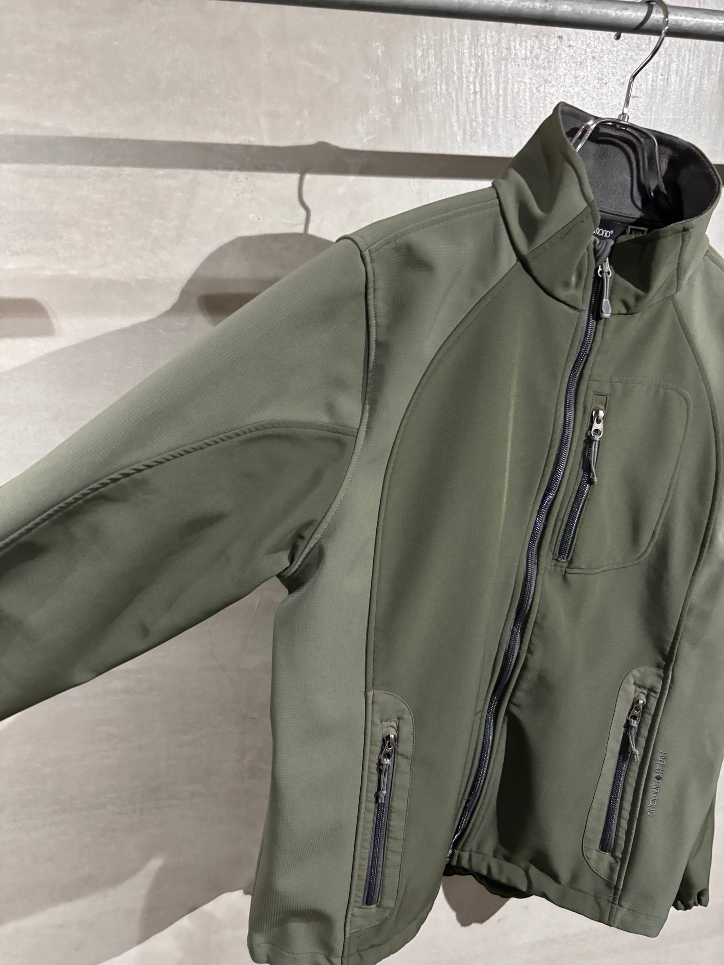 00's BLACK DIAMOND softshell jacket