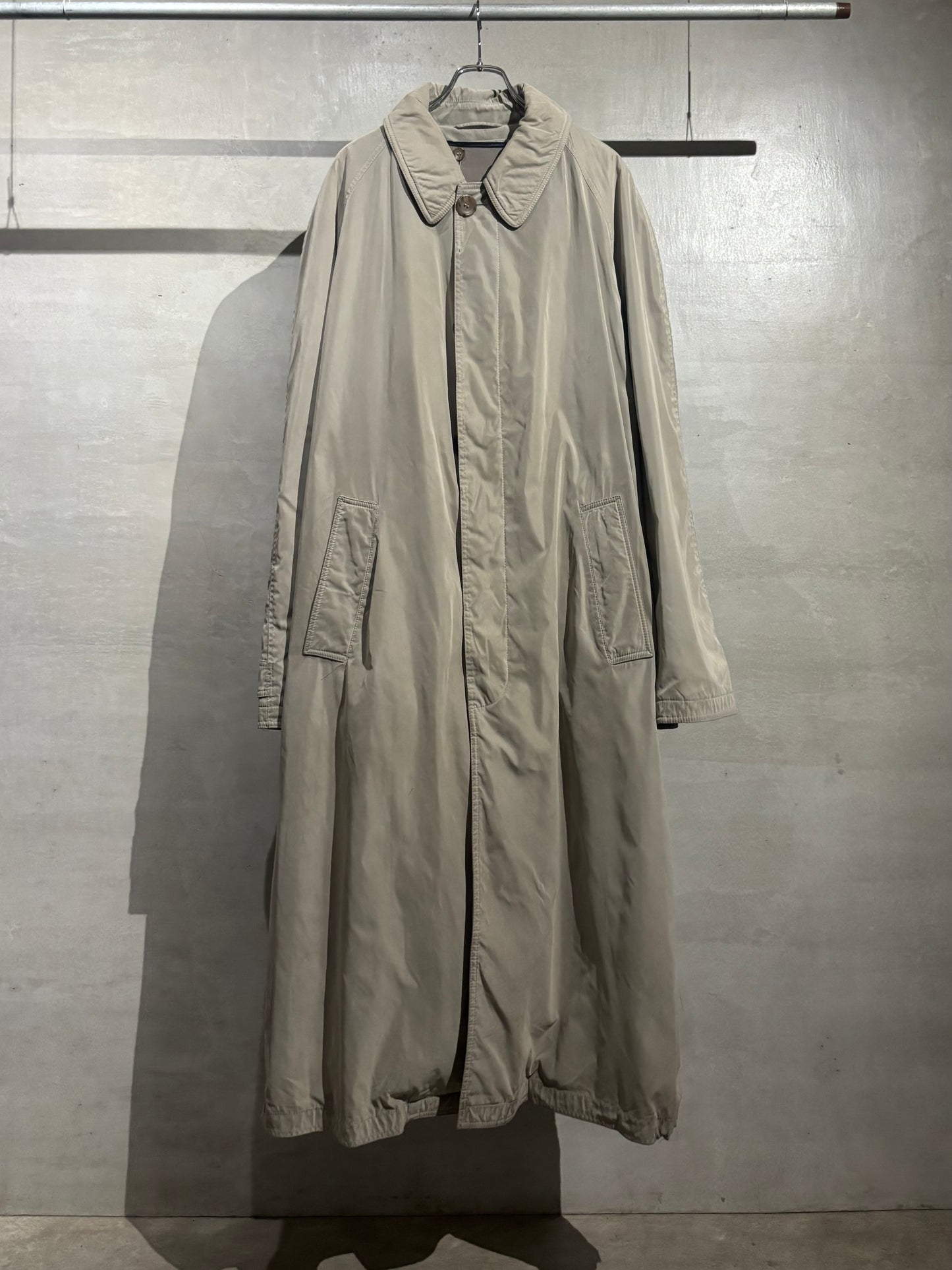 90's HUGO BOSS balmacaan coat