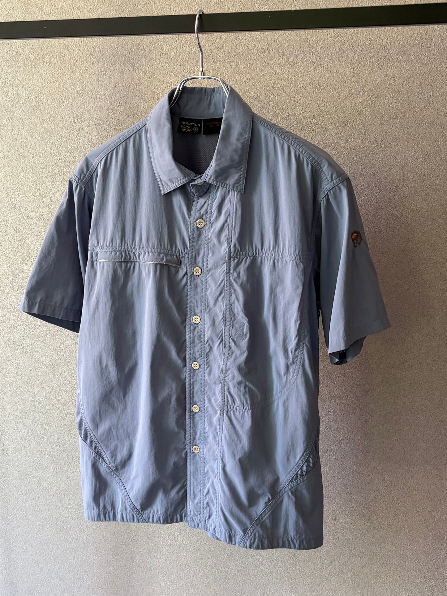00's MOUNTAIN HARDWARE S/S nylon shirt