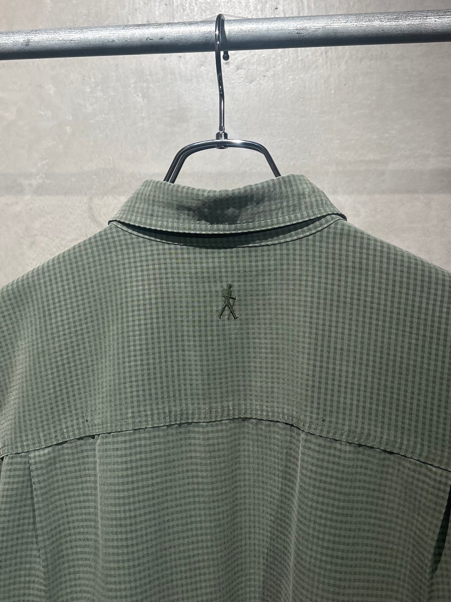 00's ROYAL ROBBINS rayon shirt